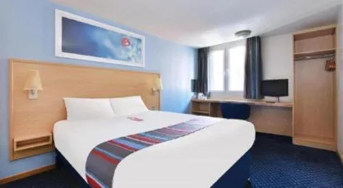 Travelodge Bicester Cherwell Valley M40