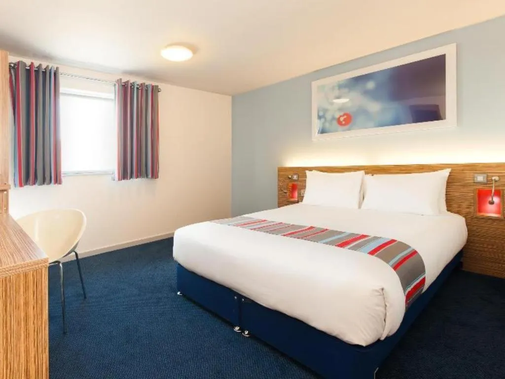 Bed in Travelodge Birmingham Central Newhall Street
