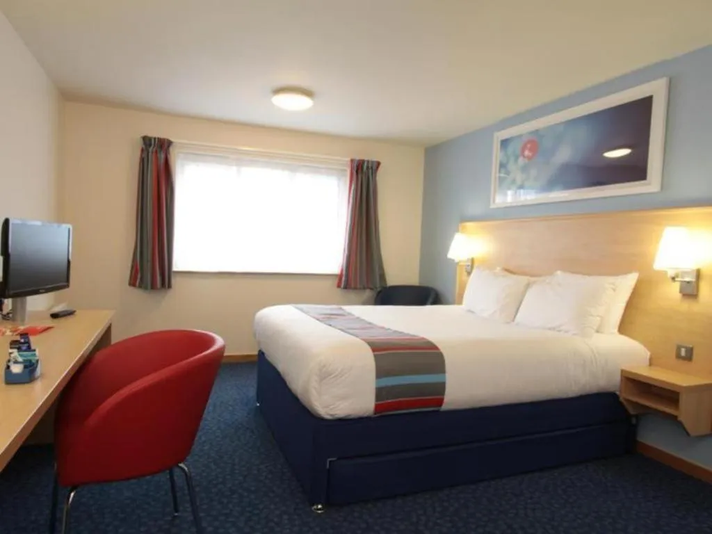 Bed in Travelodge Preston Central
