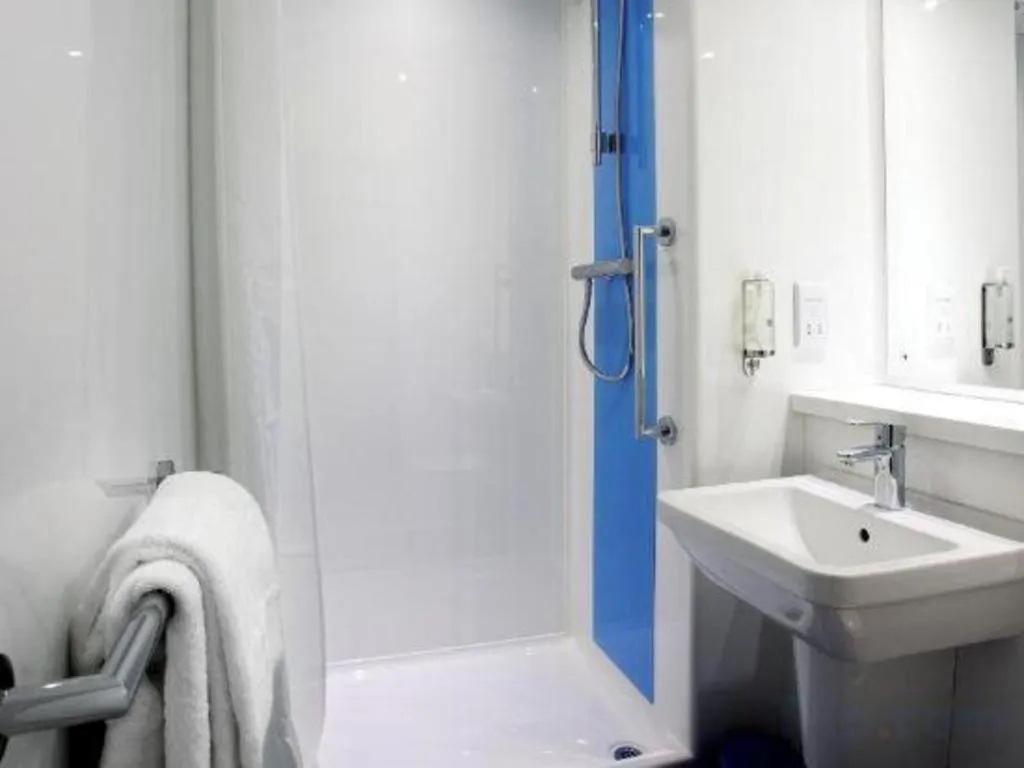 Travelodge Birmingham Fort Dunlop