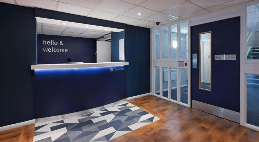 Bed in Travelodge Bracknell