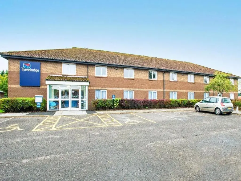 Travelodge Kinross M90 Travelodge Kinross M90