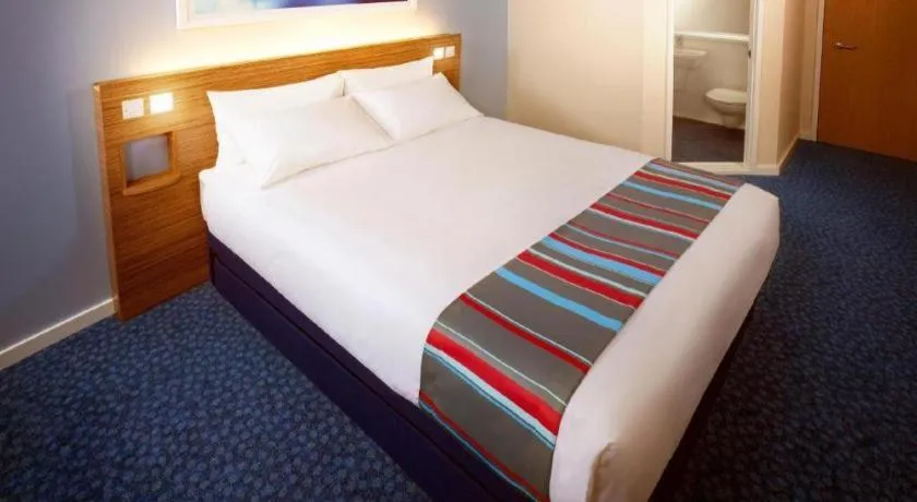 Bed in Travelodge Huntingdon Fenstanton