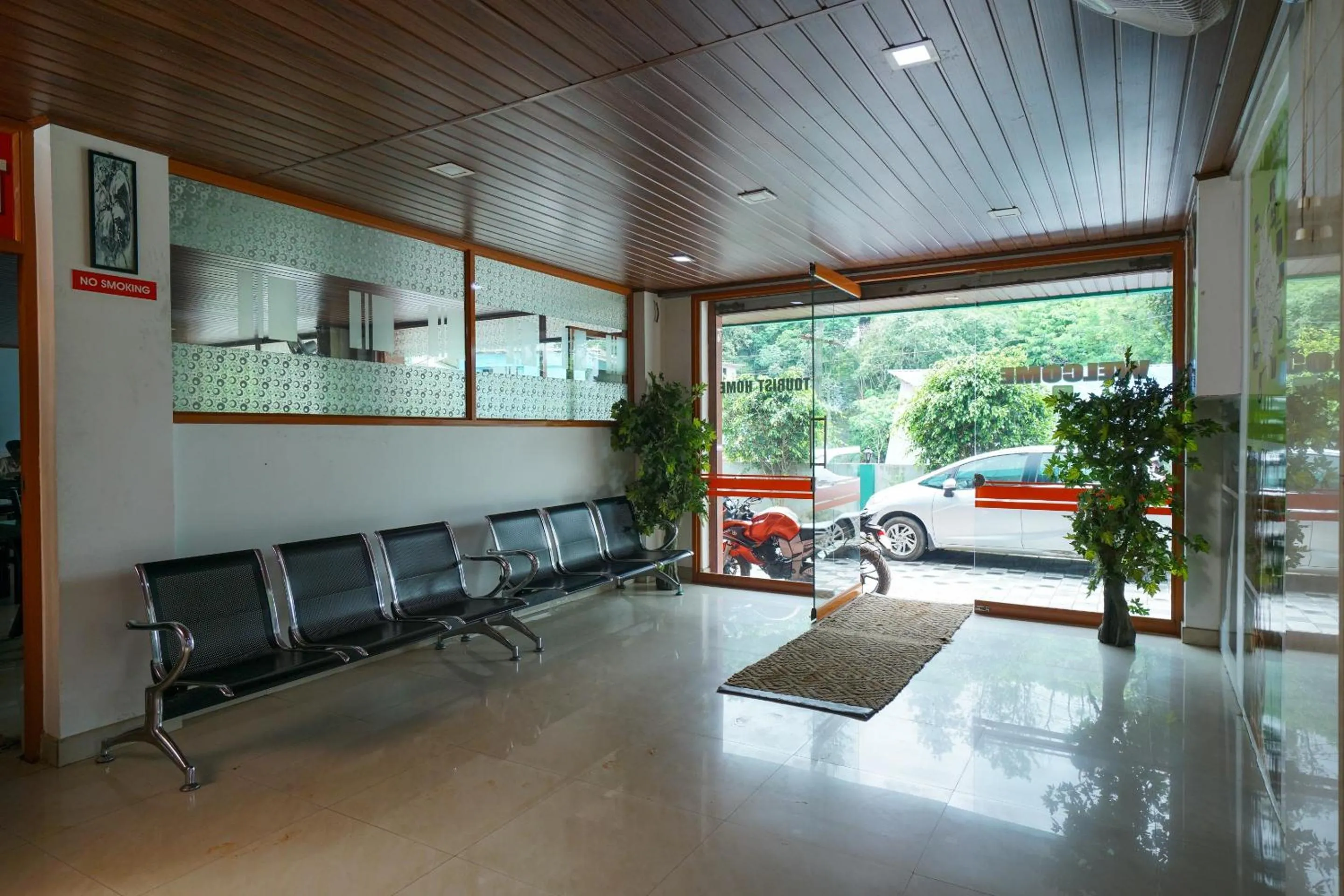 Lobby or reception in Hotel O Greenland