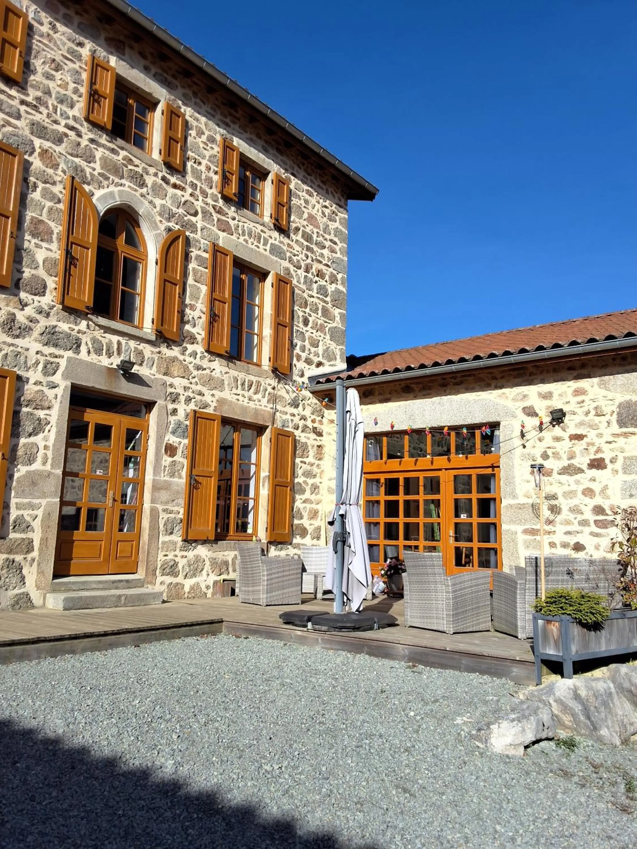 Property building in L'auberge De La Source