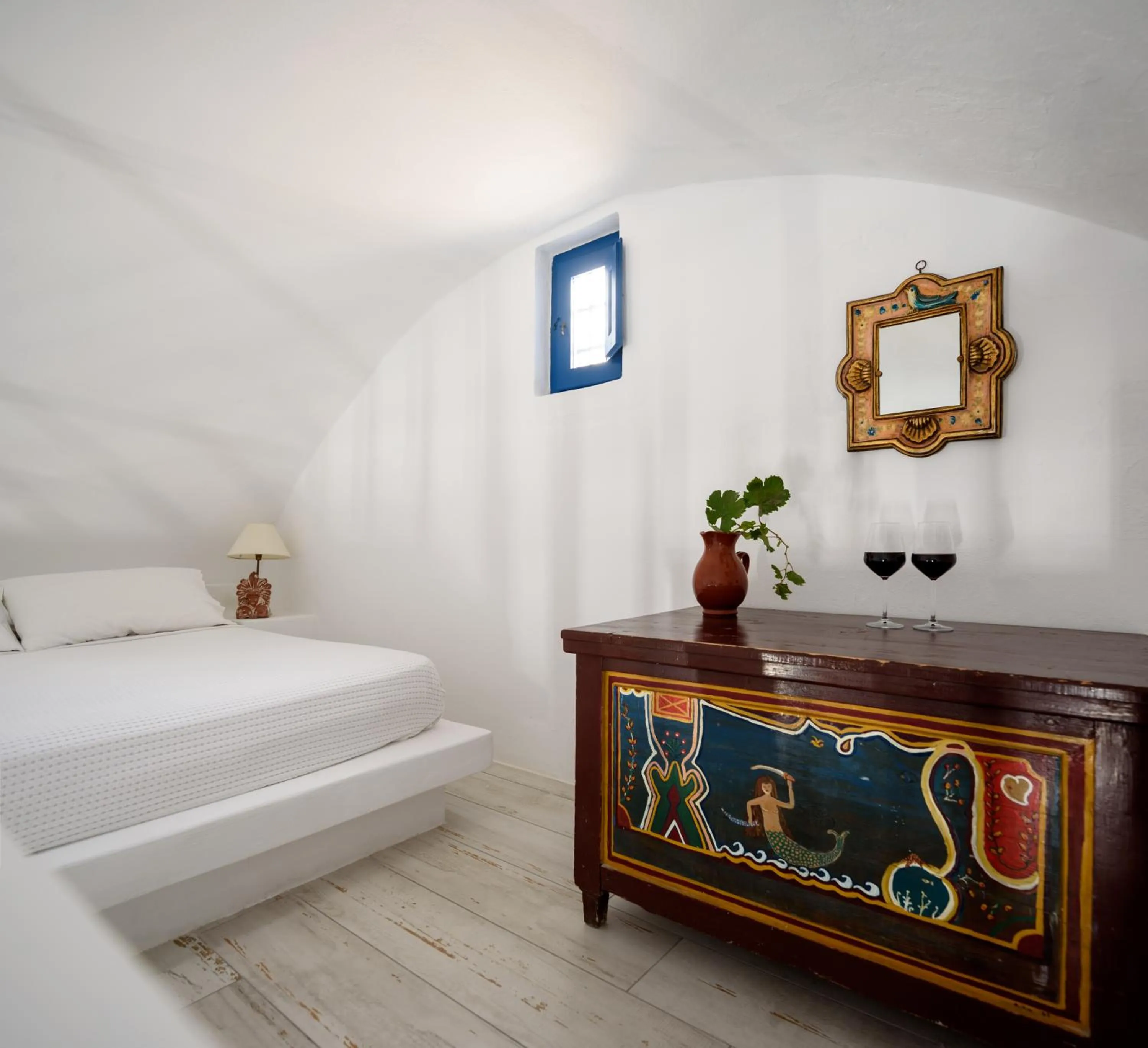 Decorative detail in Heliotopos