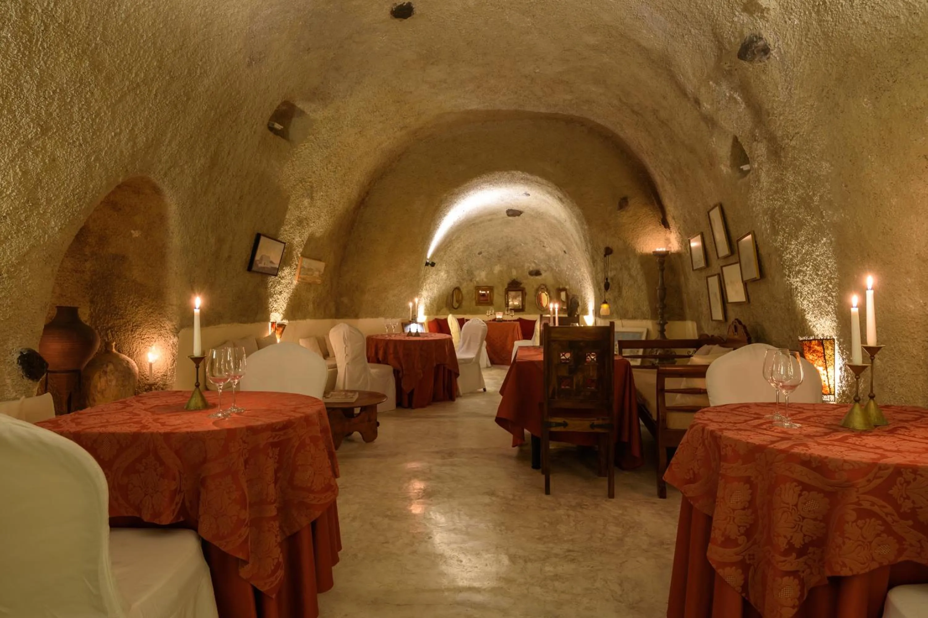 Restaurant/places to eat in Heliotopos