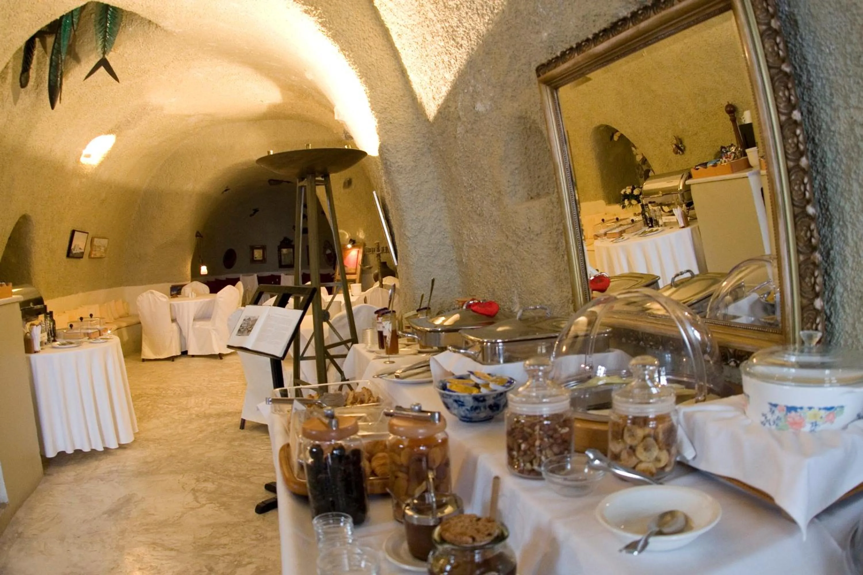 Breakfast in Heliotopos