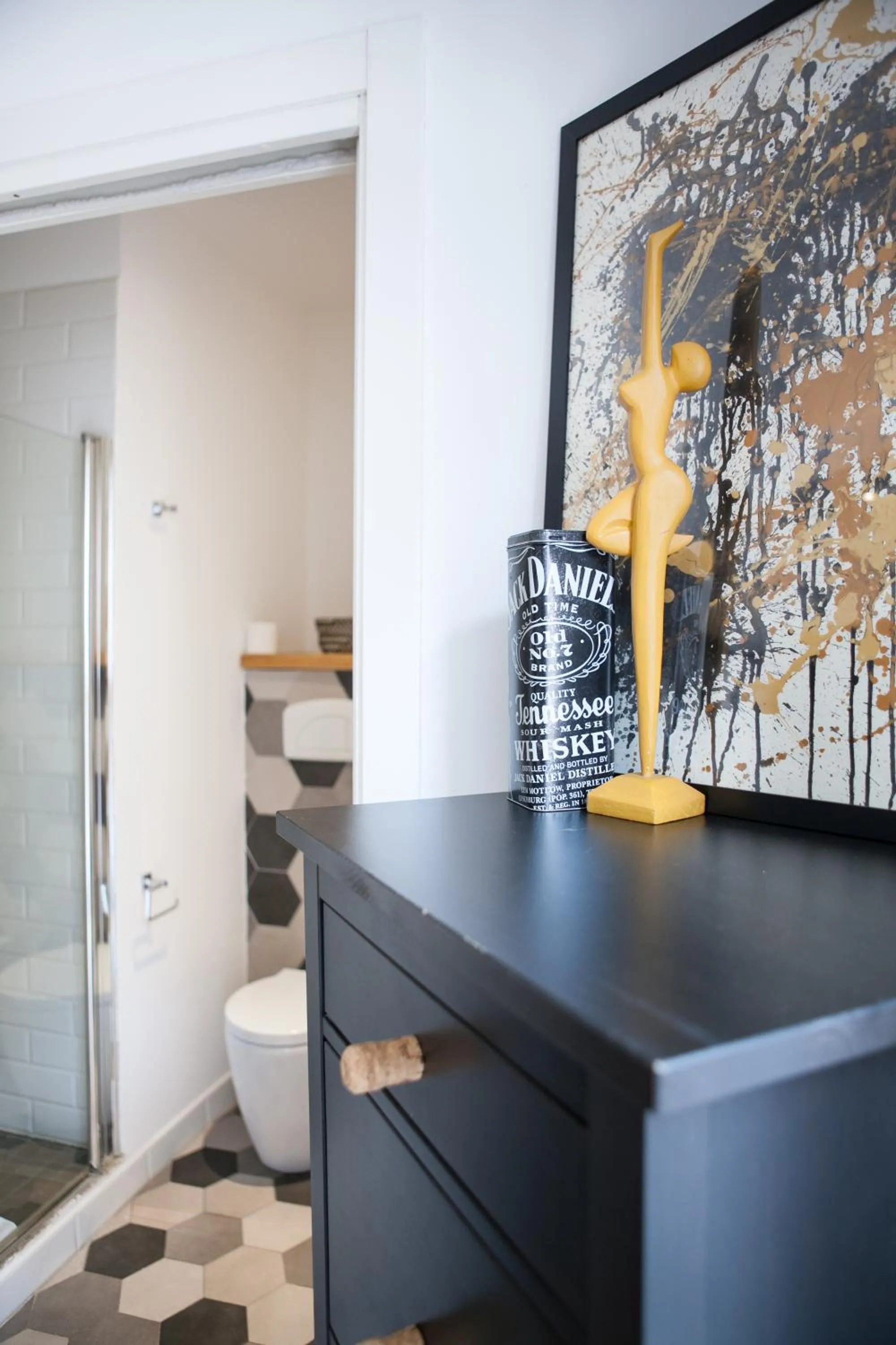 hair dresser in Maison Coquette