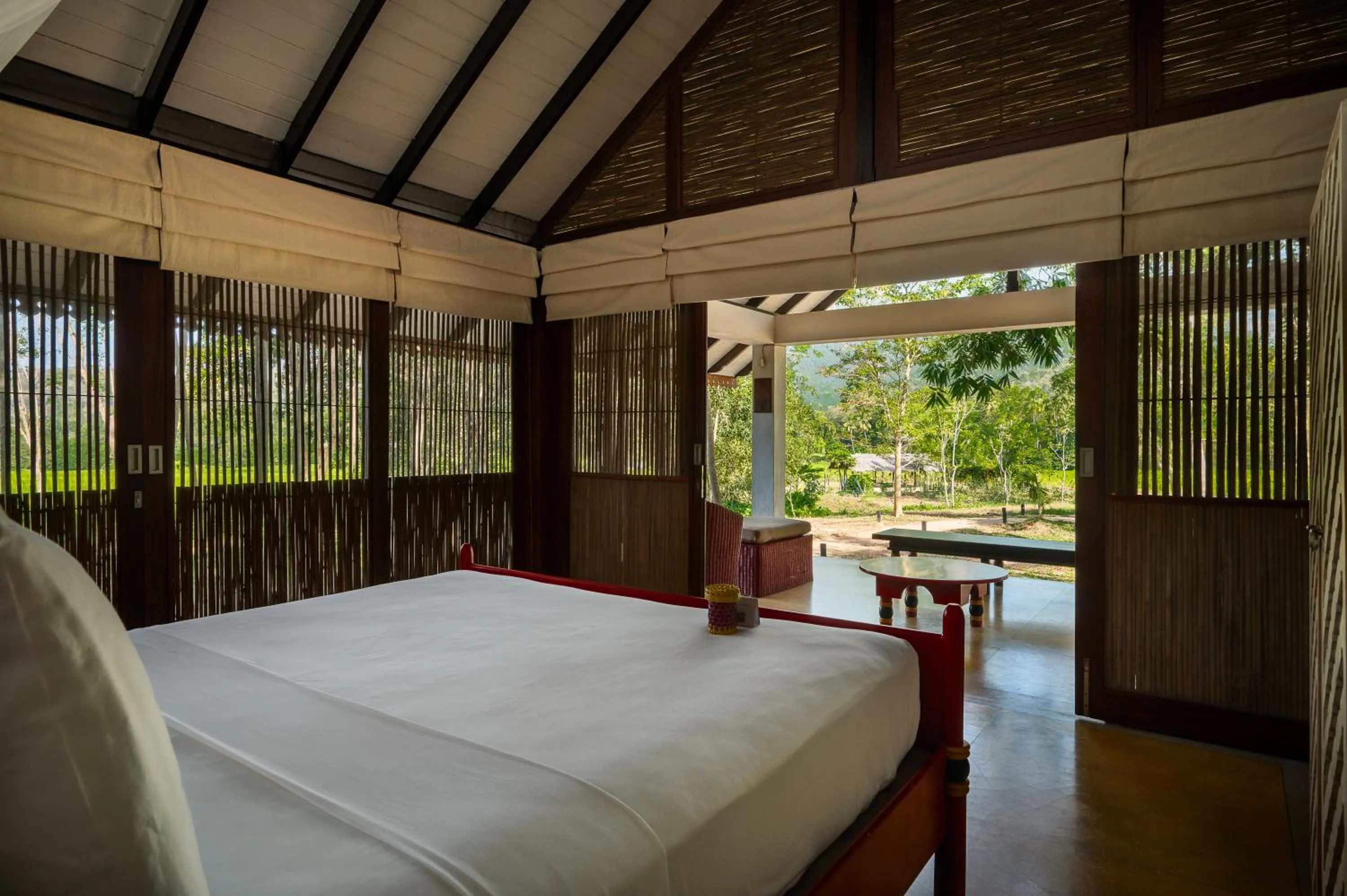 Bed in Jetwing Kaduruketha