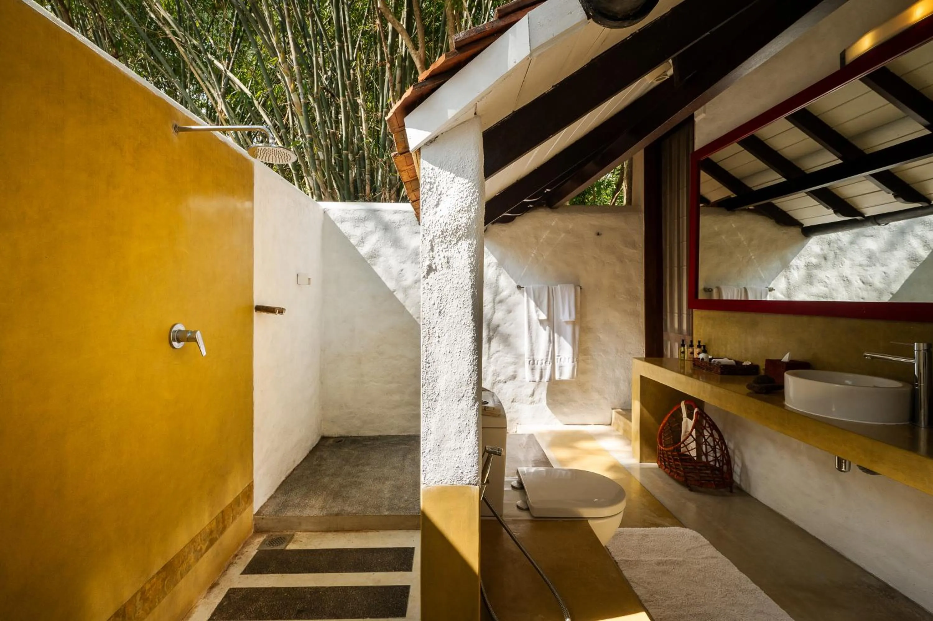 Bathroom in Jetwing Kaduruketha