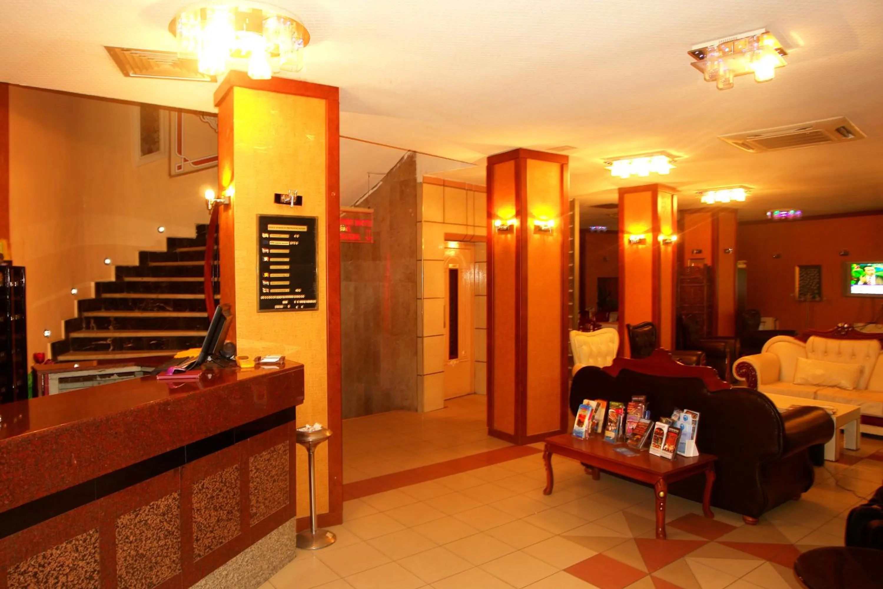 Lobby or reception in Turvan Hotel