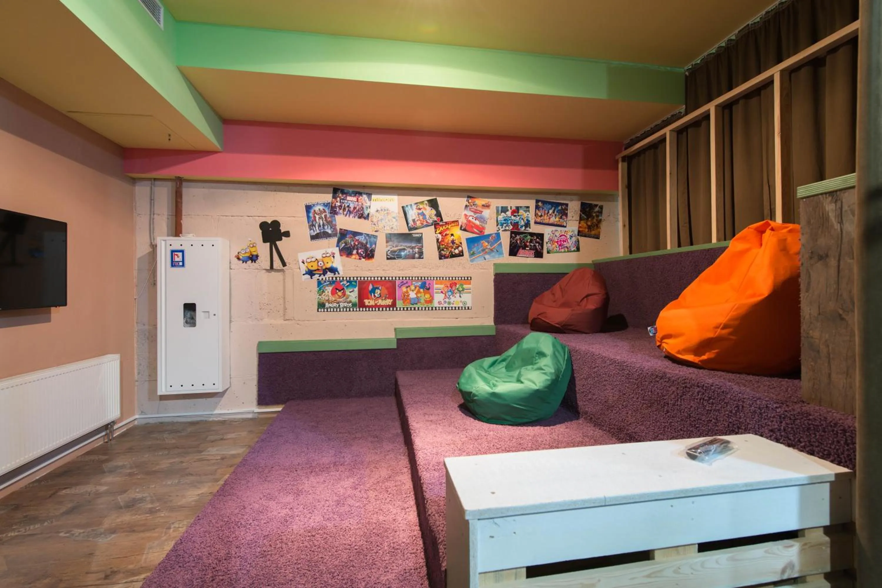 Game Room in Green Villa