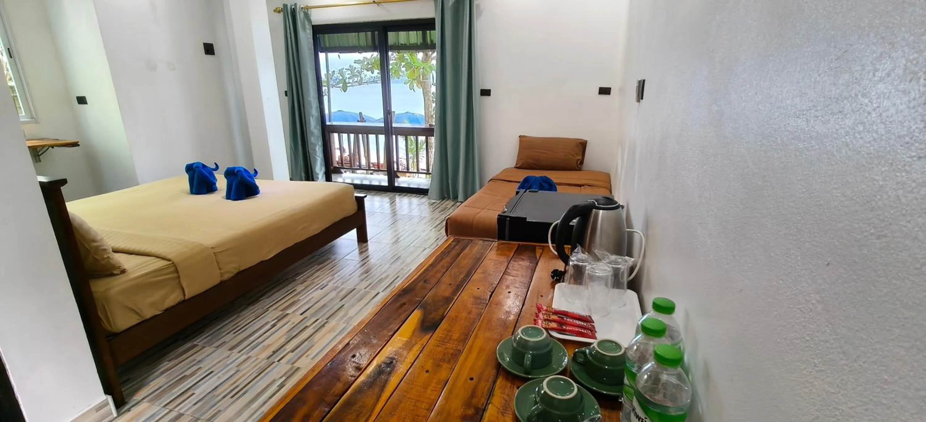 Bed in Yuyu Golden Beach