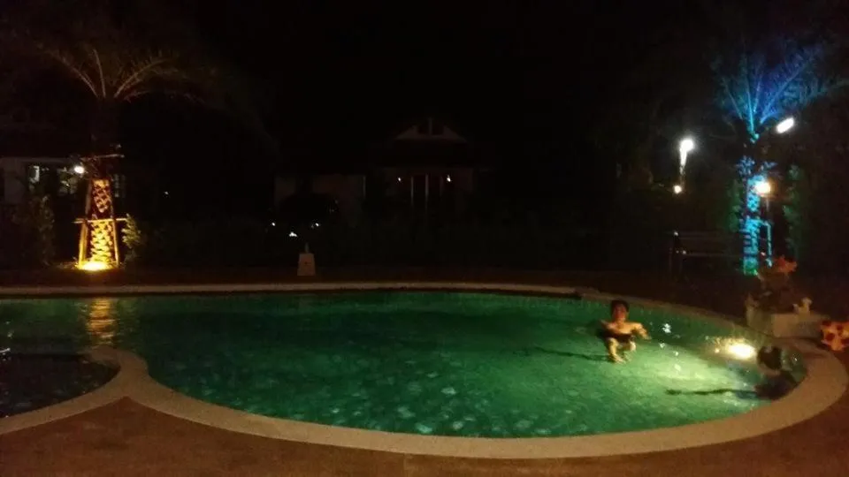 Swimming pool in Dachatorn Village