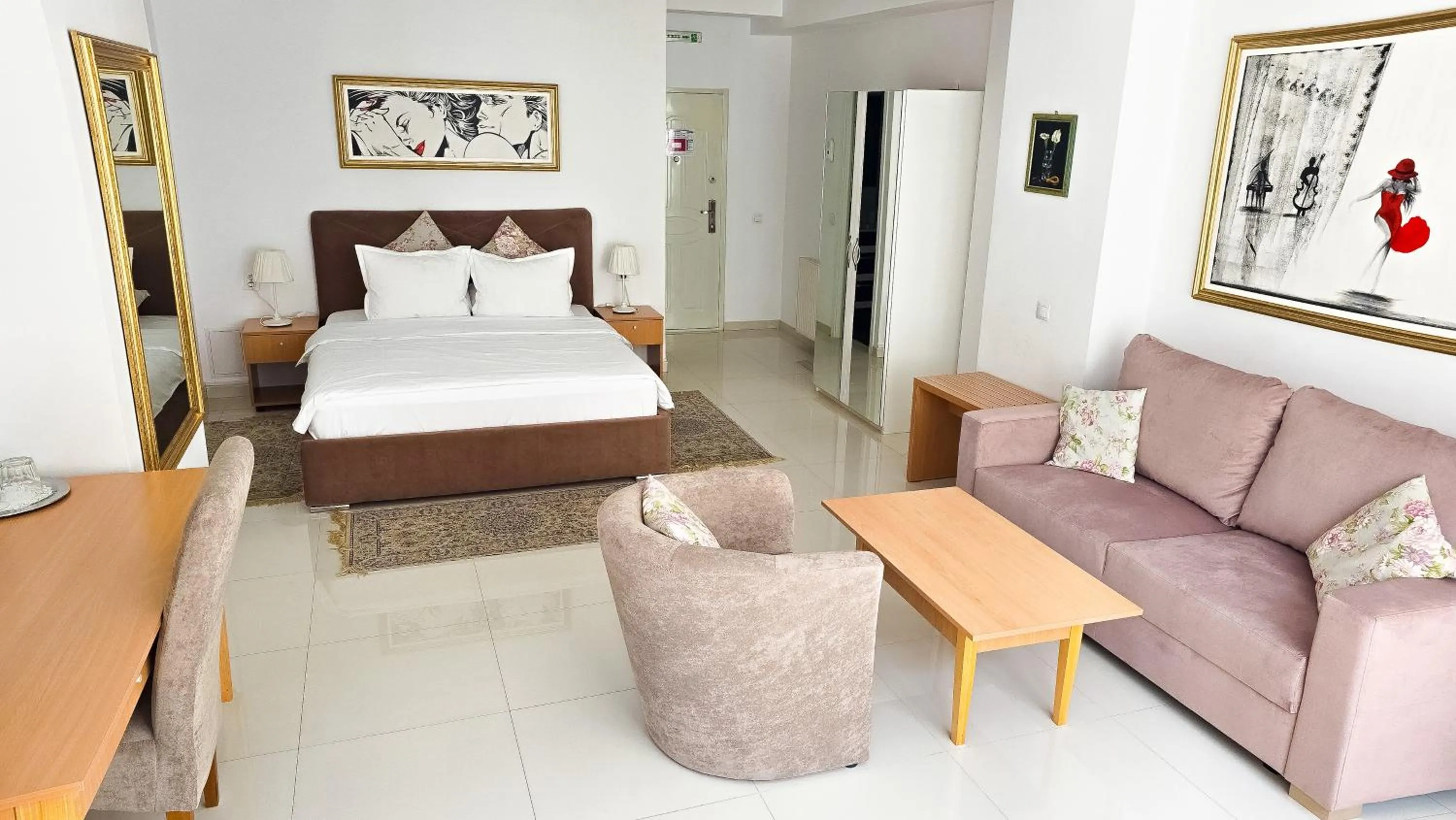 Bed in Bucur Accommodation