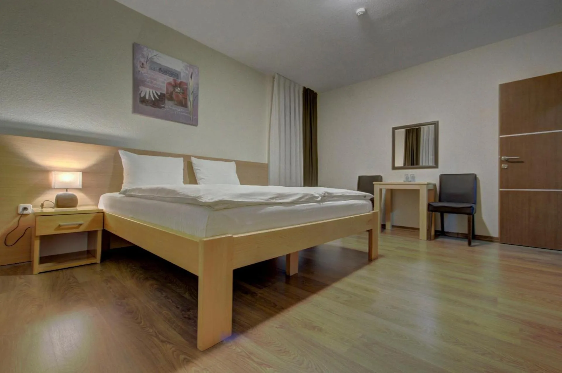 Bed in Tihe Noci Motel