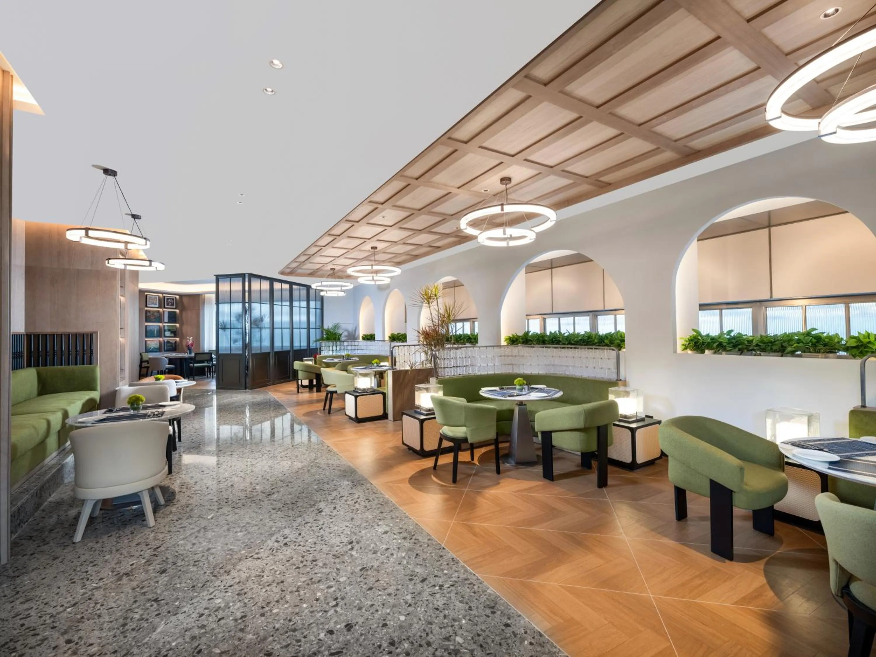 Restaurant/places to eat in Holiday Inn Guilin Qixing by IHG