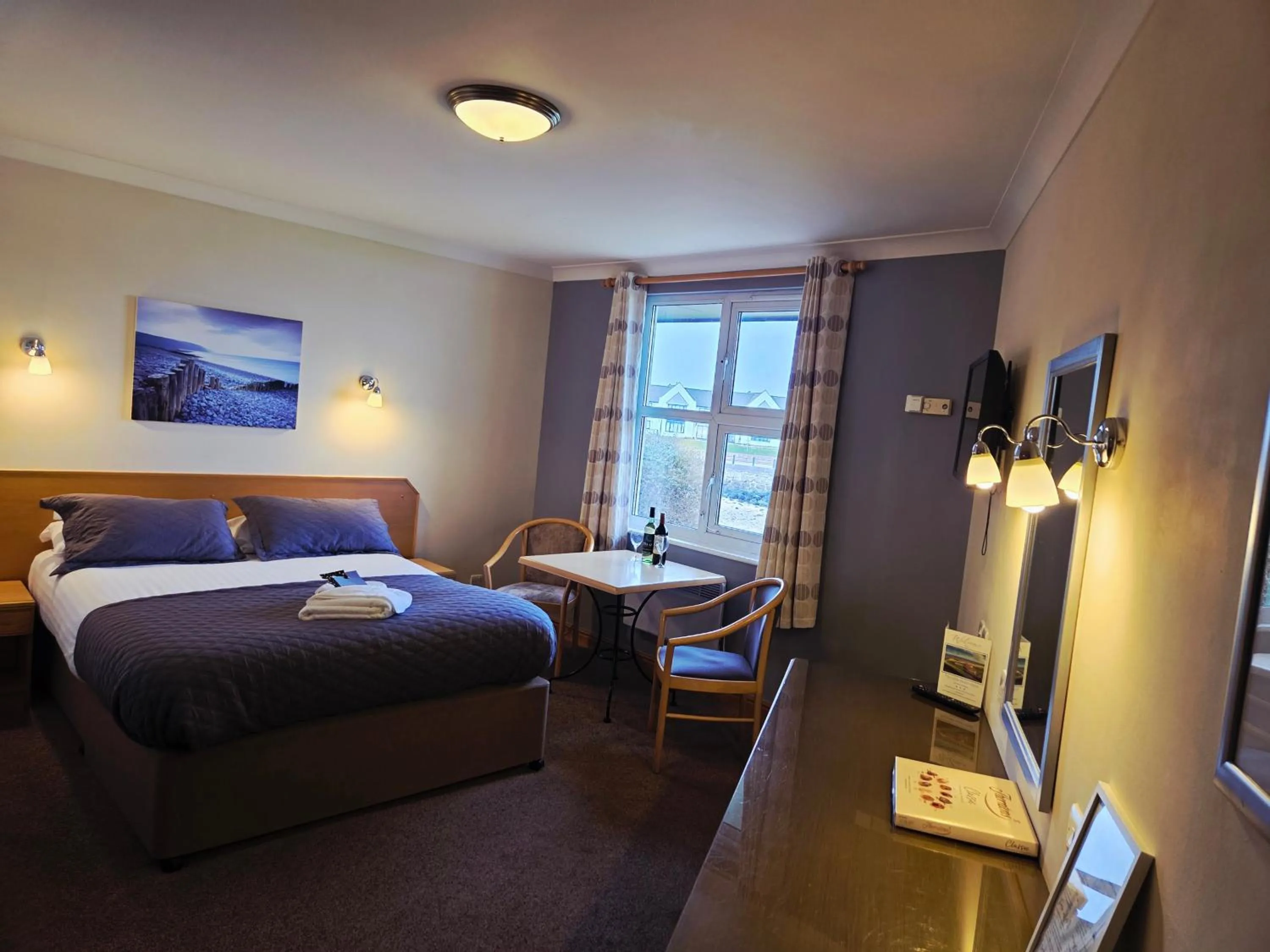 Bedroom, Bed in The Little Haven Hotel On The Beach