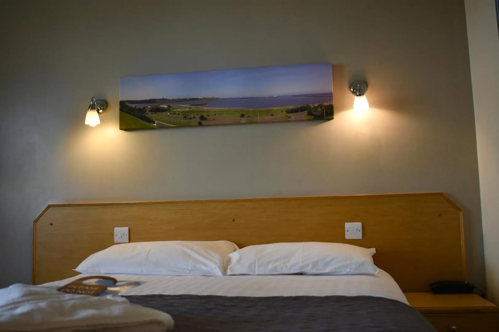 Bed in The Little Haven Hotel On The Beach