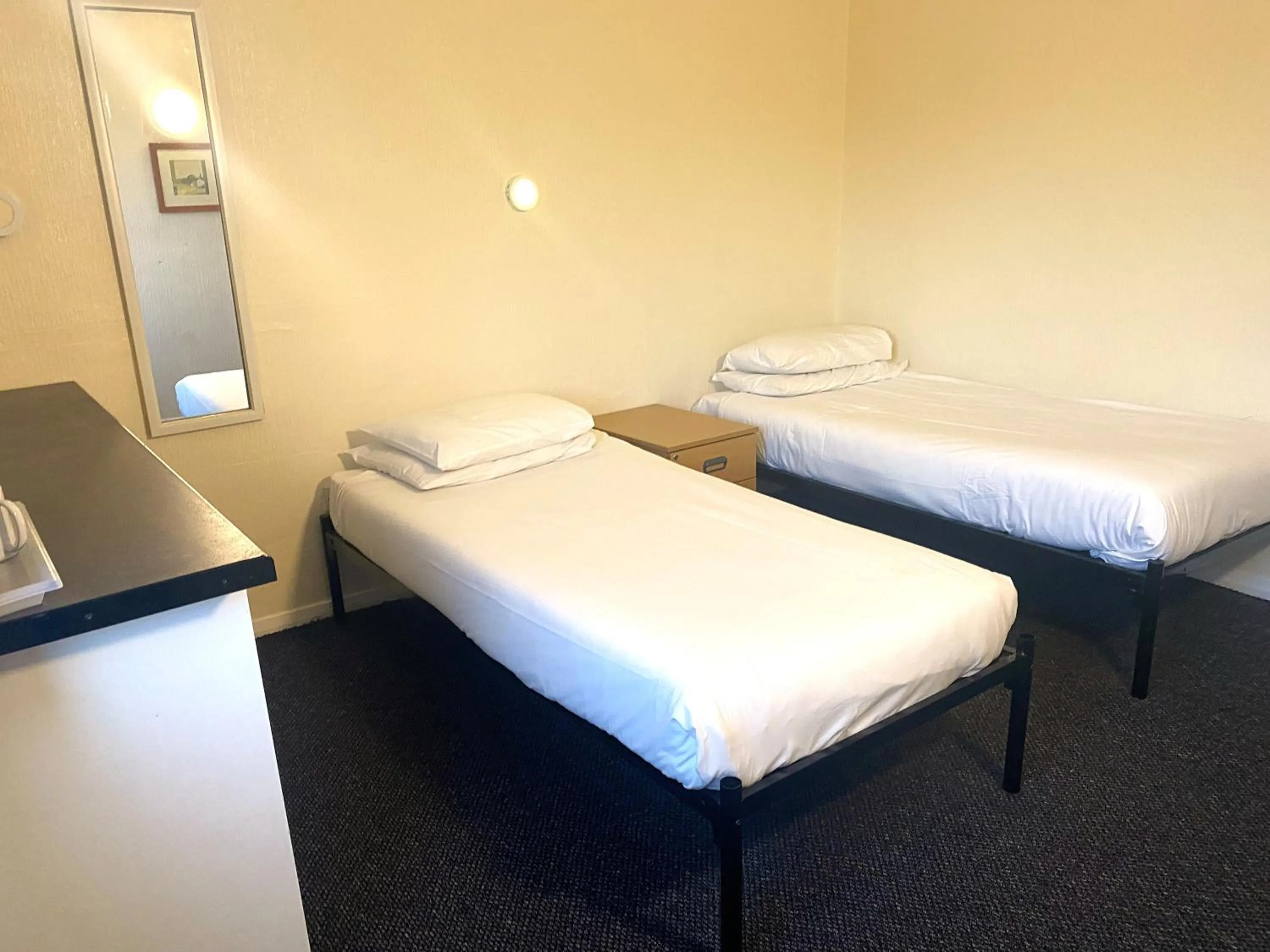 Bedroom, Bed in Hotel 346