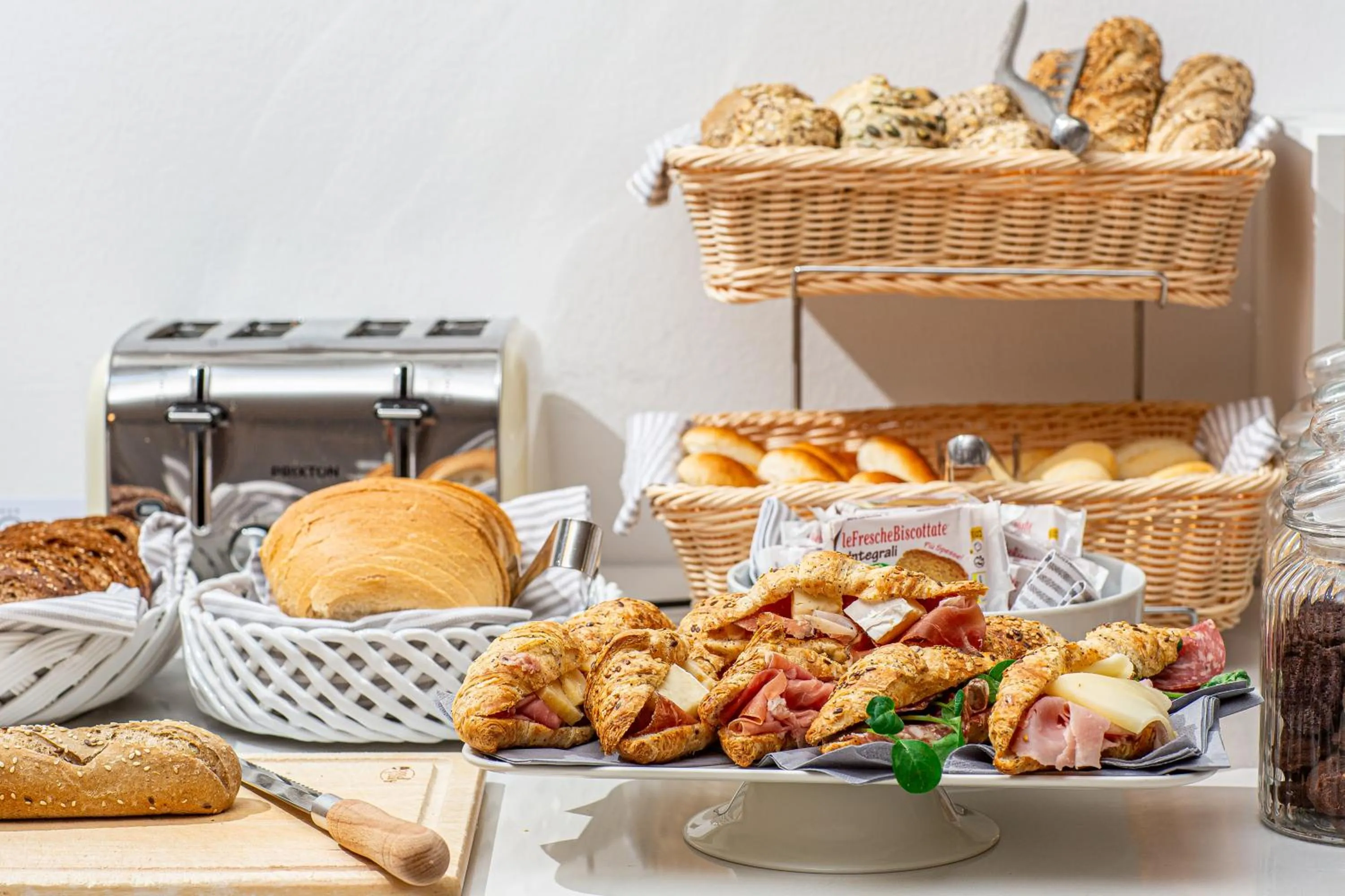 Continental breakfast in Hotel Centrale