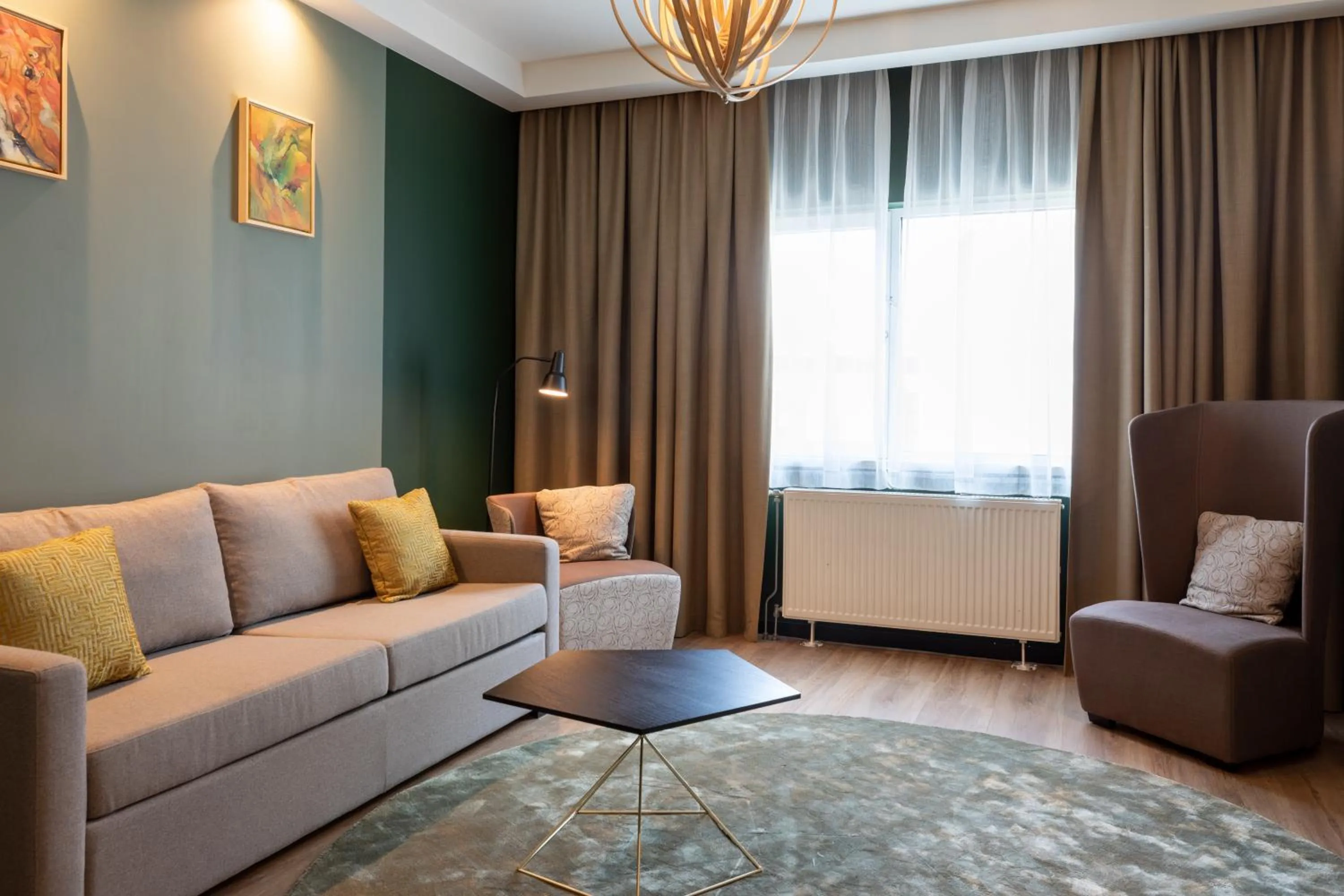 Living room in Shanghai Hotel Holland