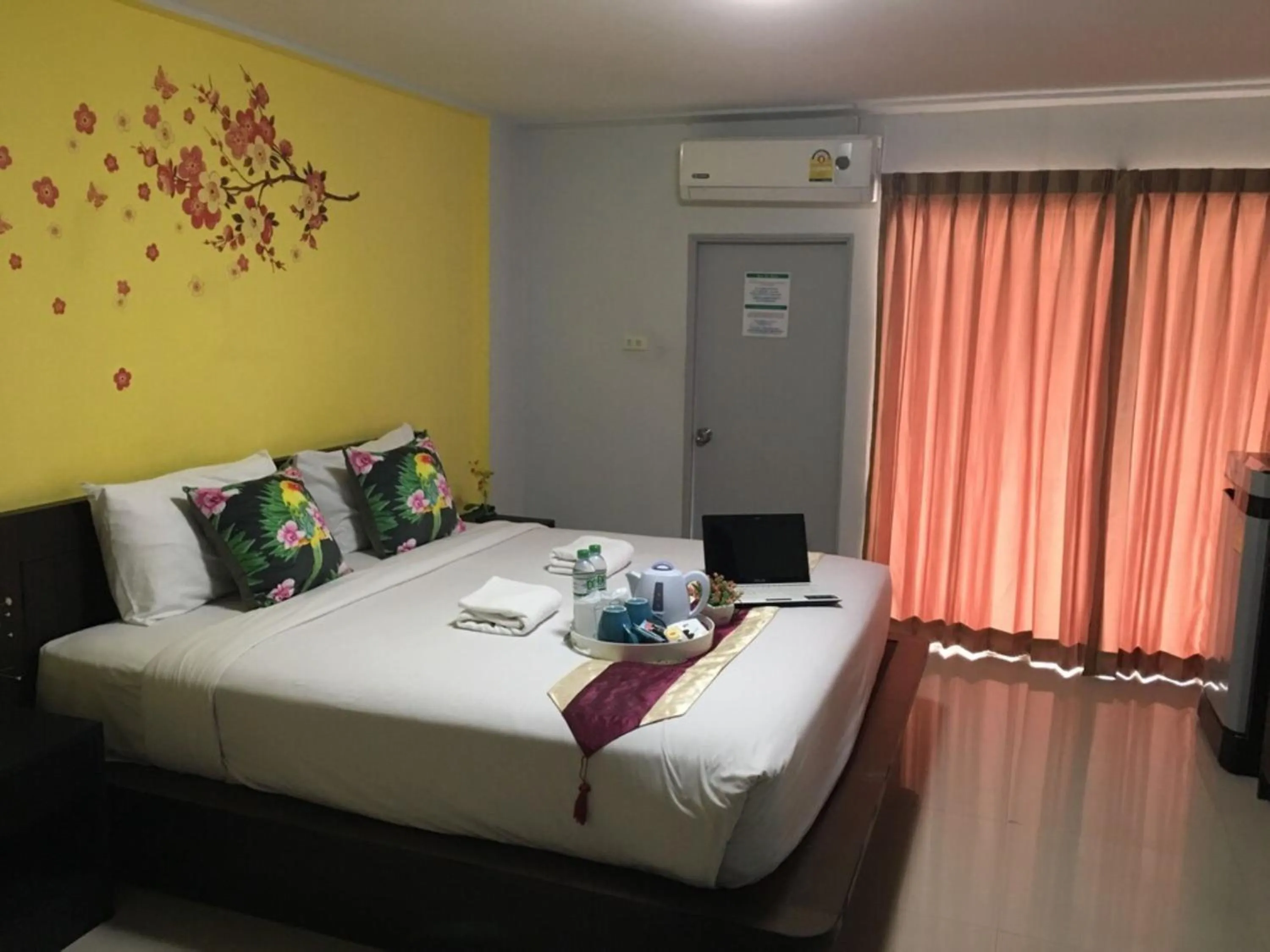 Bedroom, Bed in DD Residence