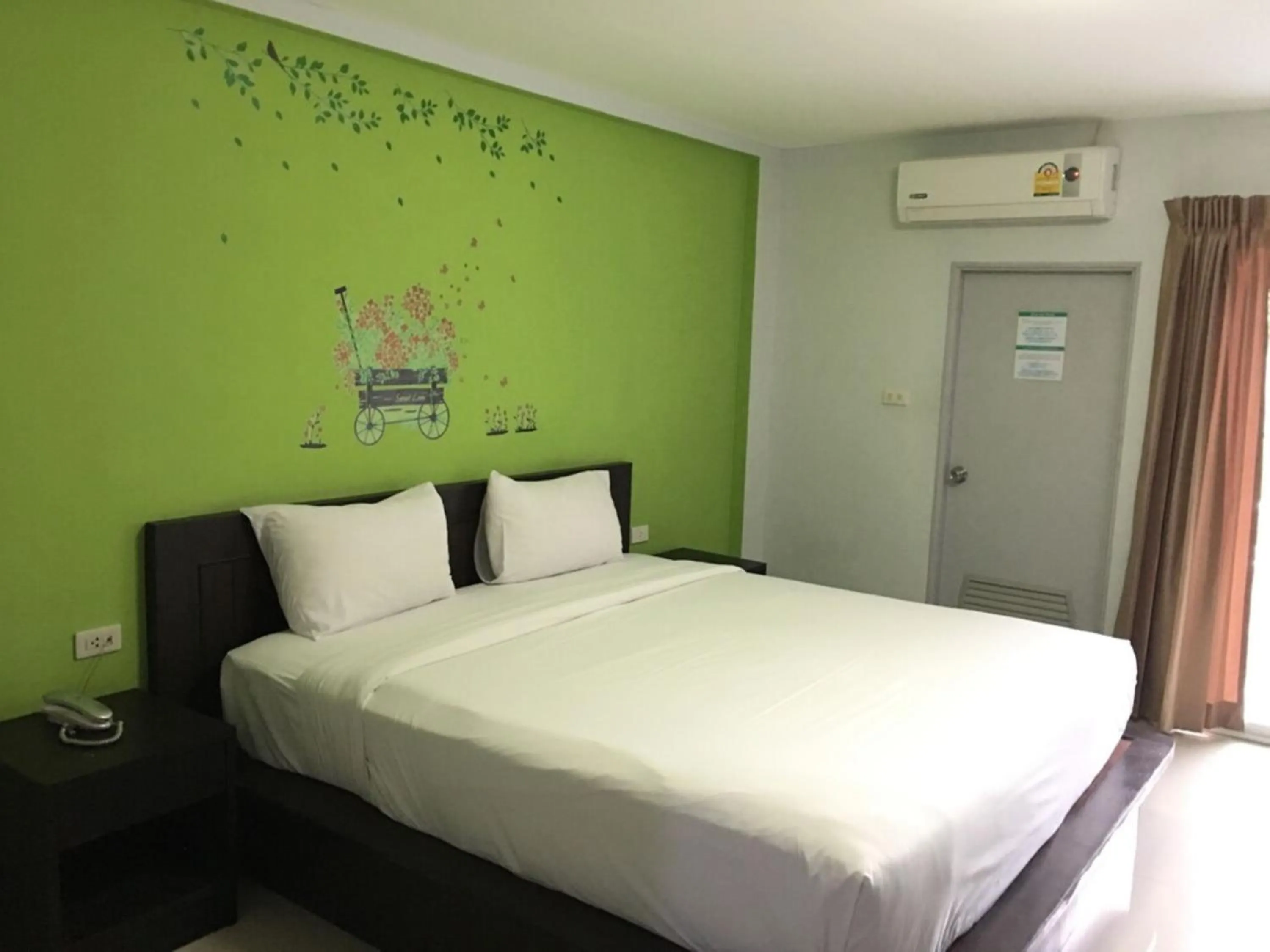 Bedroom, Bed in DD Residence