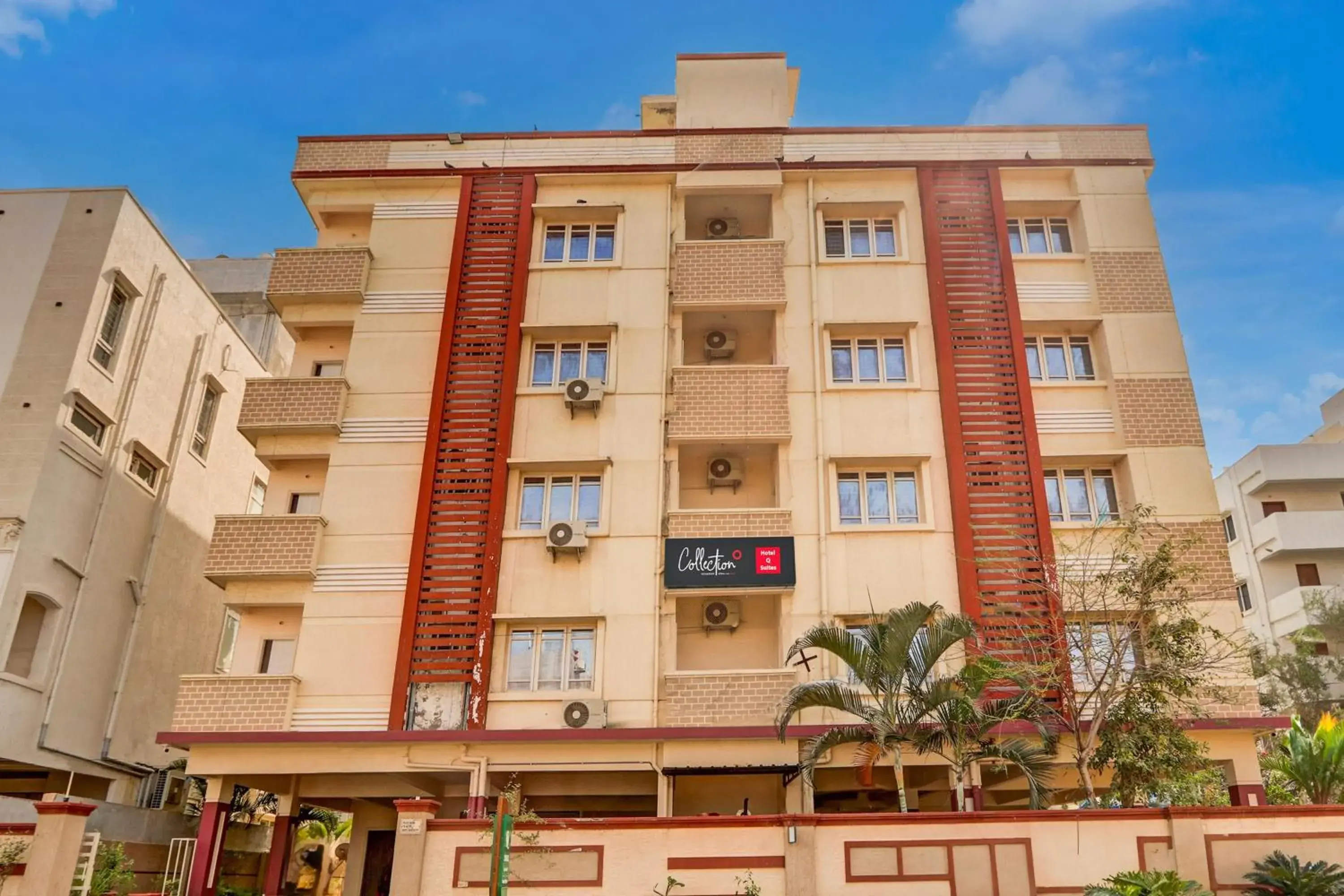 Super Collection O Q Suites Madhapur Super Collection O Q Suites Madhapur