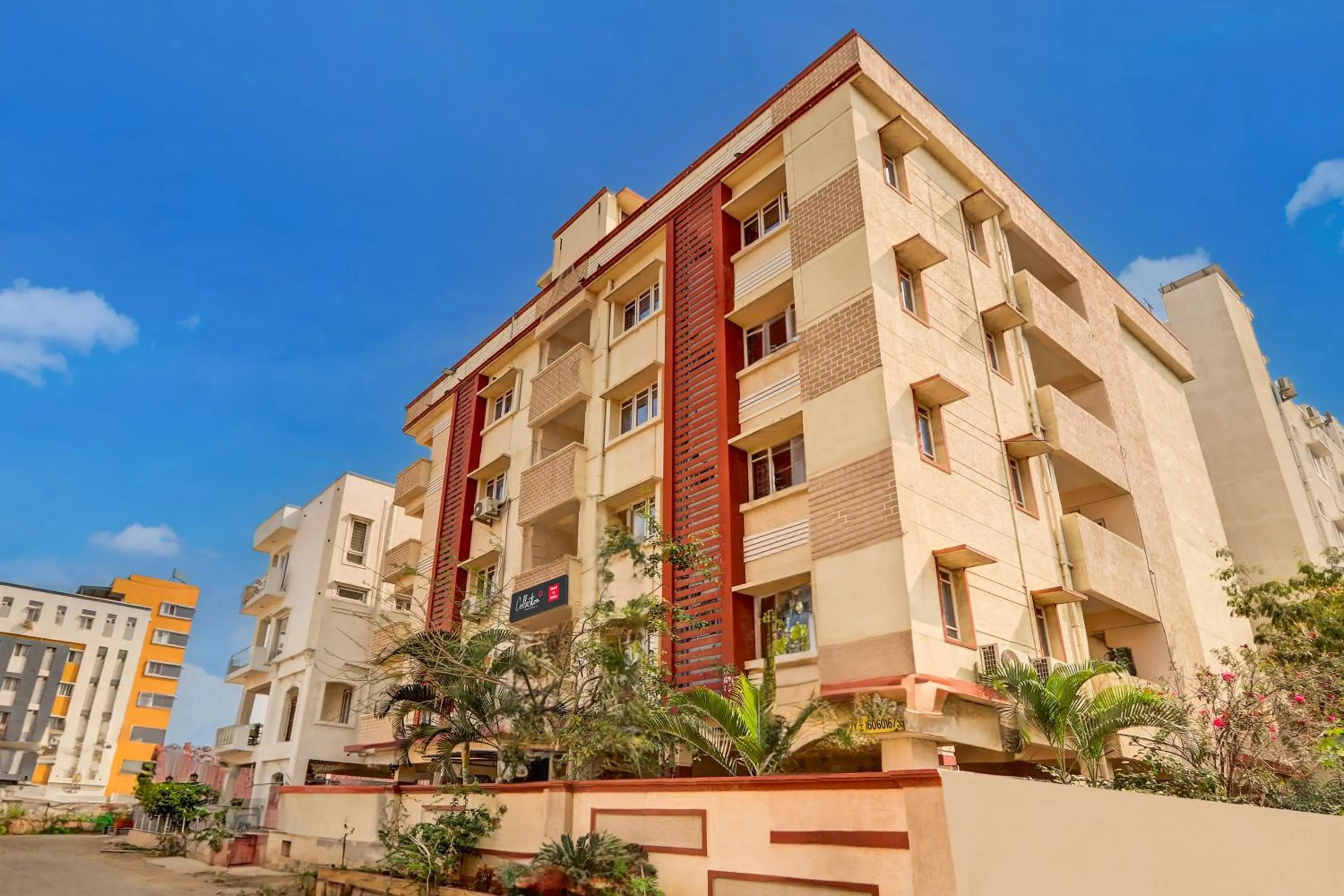 Facade/entrance in Super Collection O Q Suites Madhapur