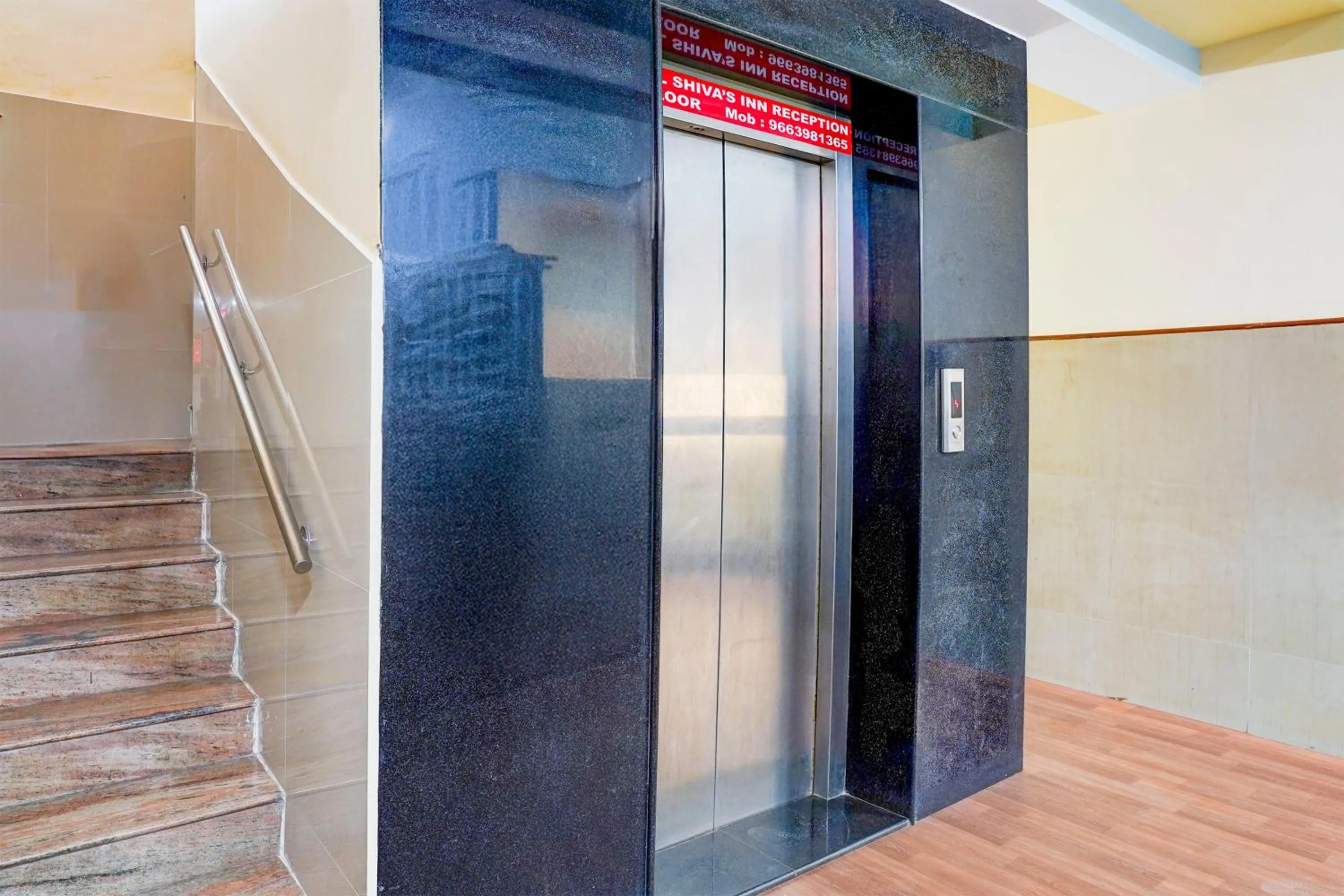 Lobby or reception in Hotel O By OYO Shiva's Inn