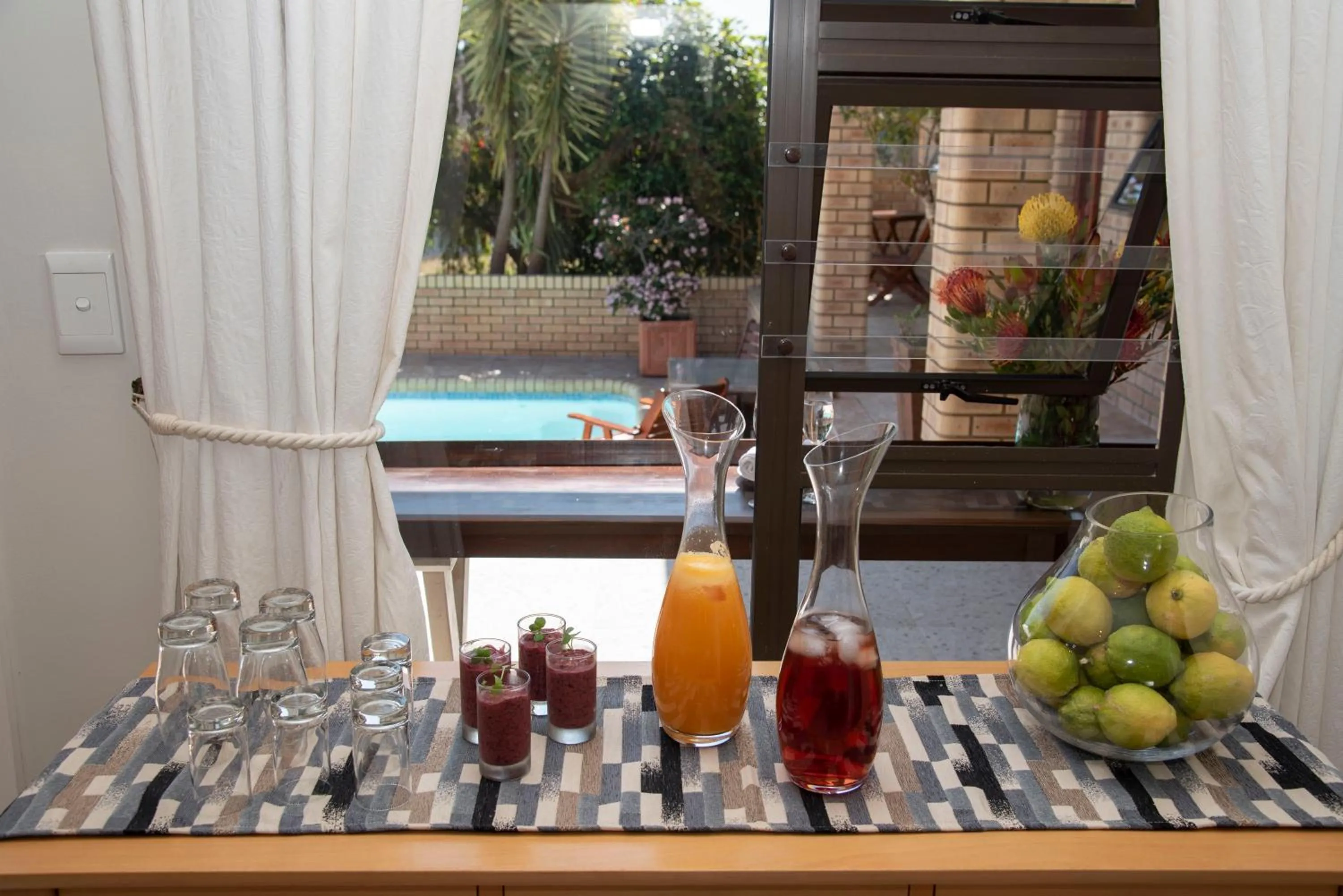 Breakfast in Amber Guest Lodge