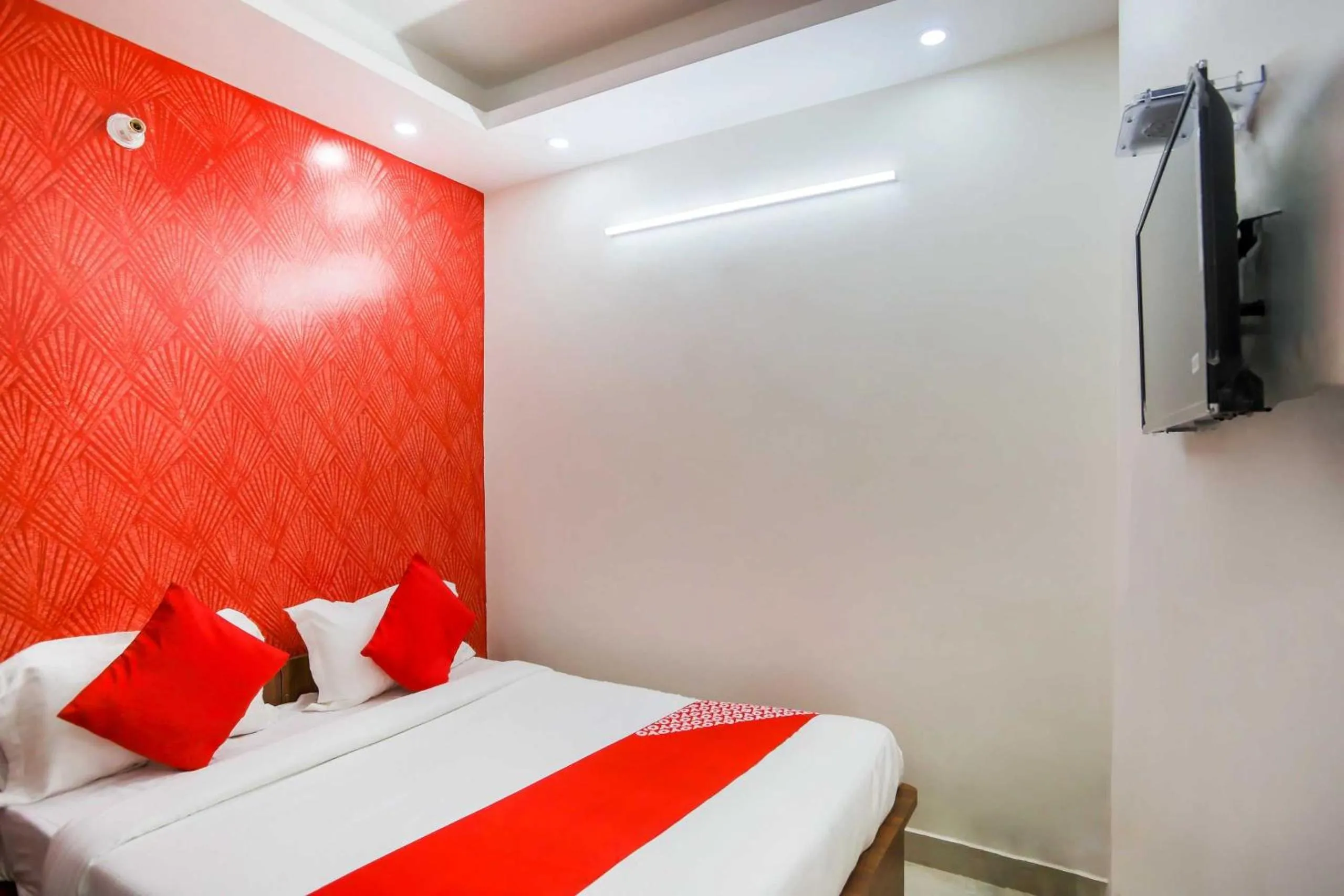 Bedroom, Bed in Hotel O By Oyo Kevish Stay