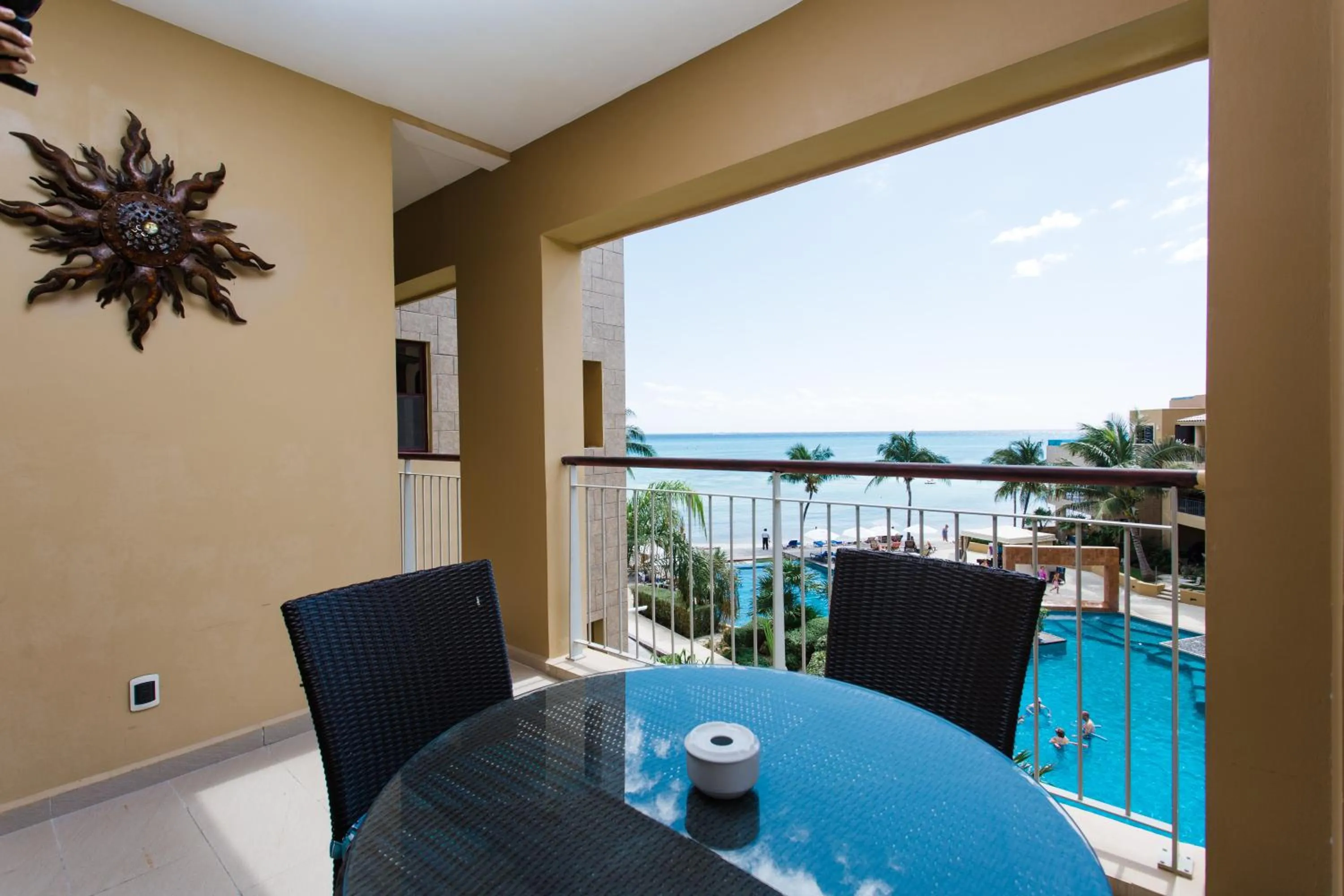 Balcony/Terrace in Oceanfront el Faro Surf 302