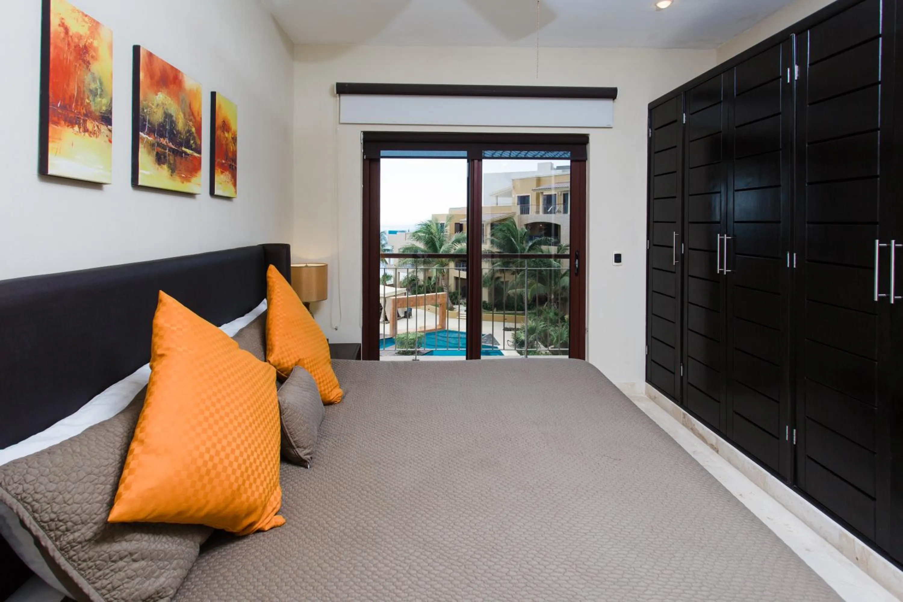 Bedroom in Oceanfront el Faro Surf 302