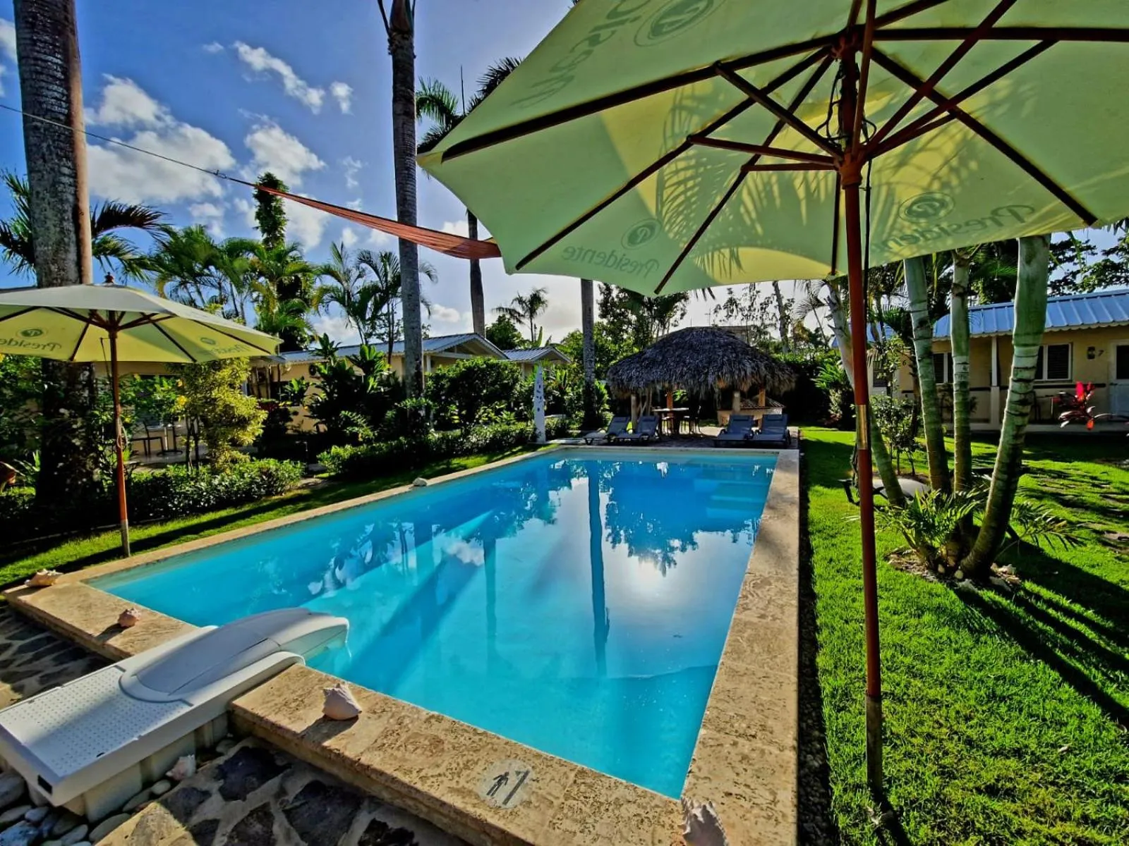 Swimming pool in Hotel Enjoy