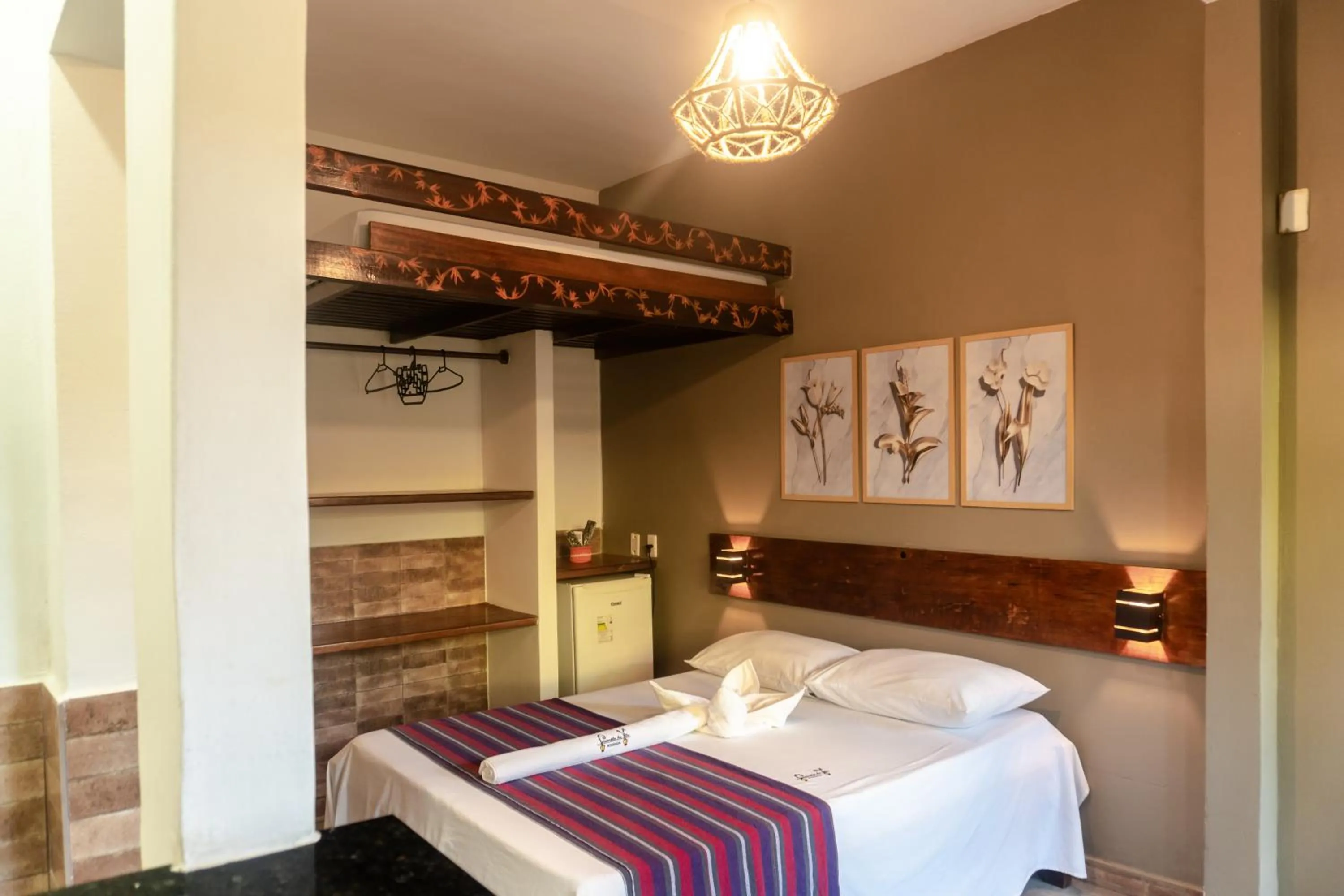 Photo of the whole room, Bed in PV Pousada Passarela da Vila