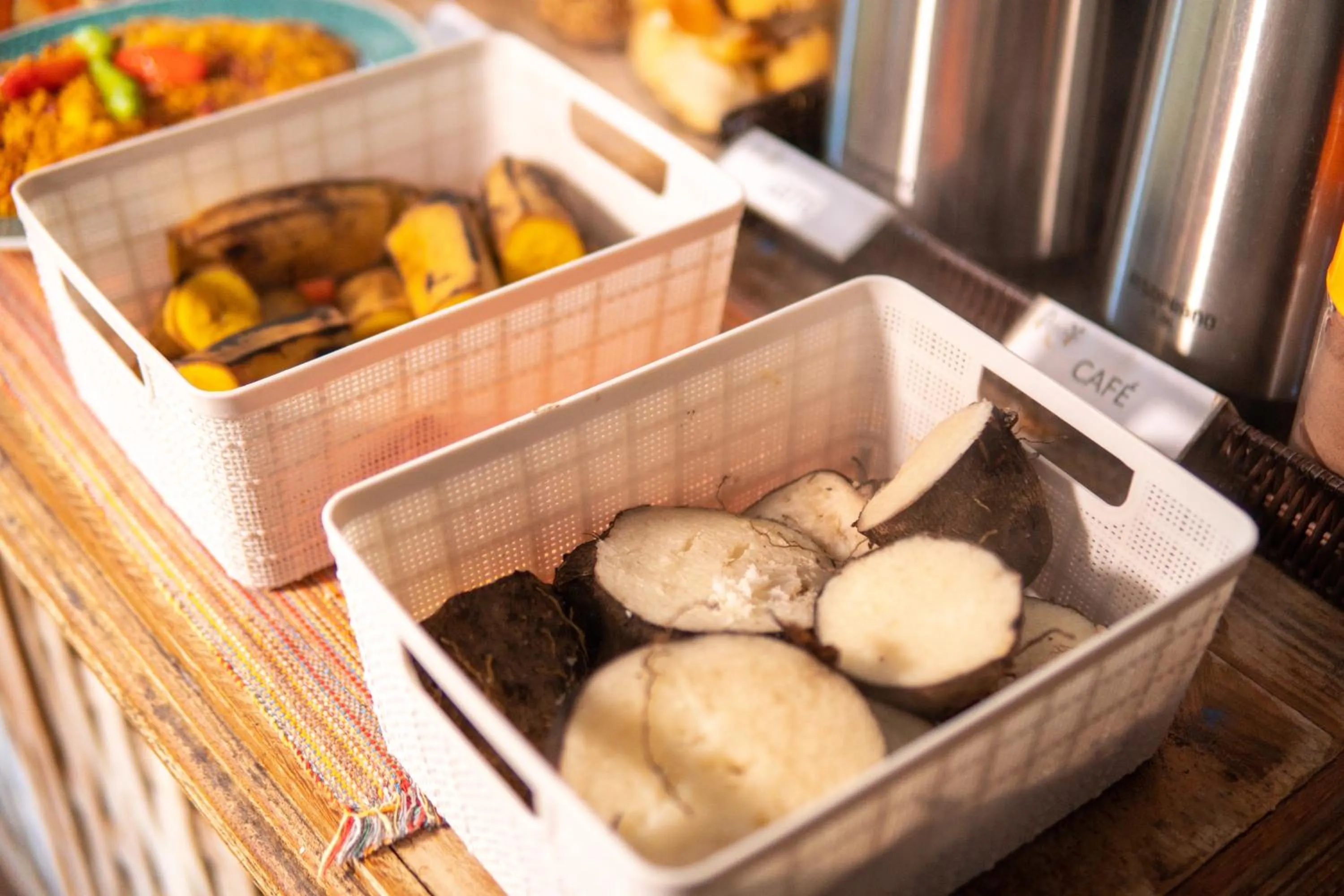 Buffet breakfast in PV Pousada Passarela da Vila