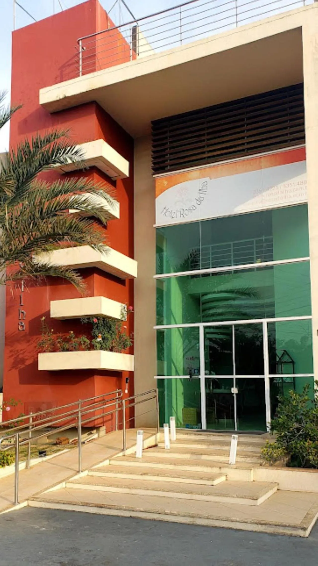 Facade/entrance in Hotel Rosa da Ilha Guaruja - Perto do Mar com piscina