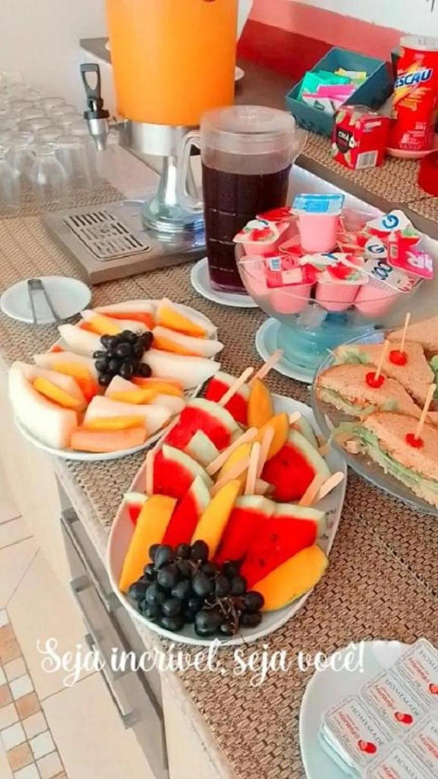 Buffet breakfast in Hotel Rosa da Ilha Guaruja - Perto do Mar com piscina