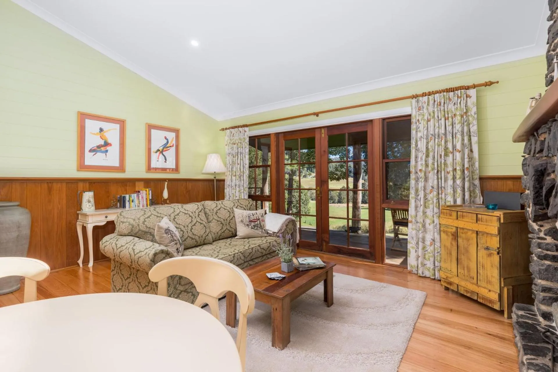 Living room in Friday Creek Retreat