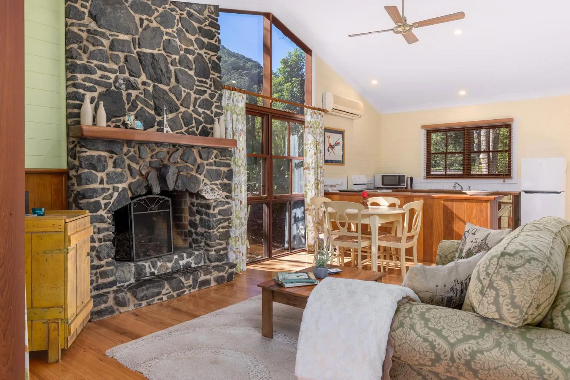 Living room in Friday Creek Retreat