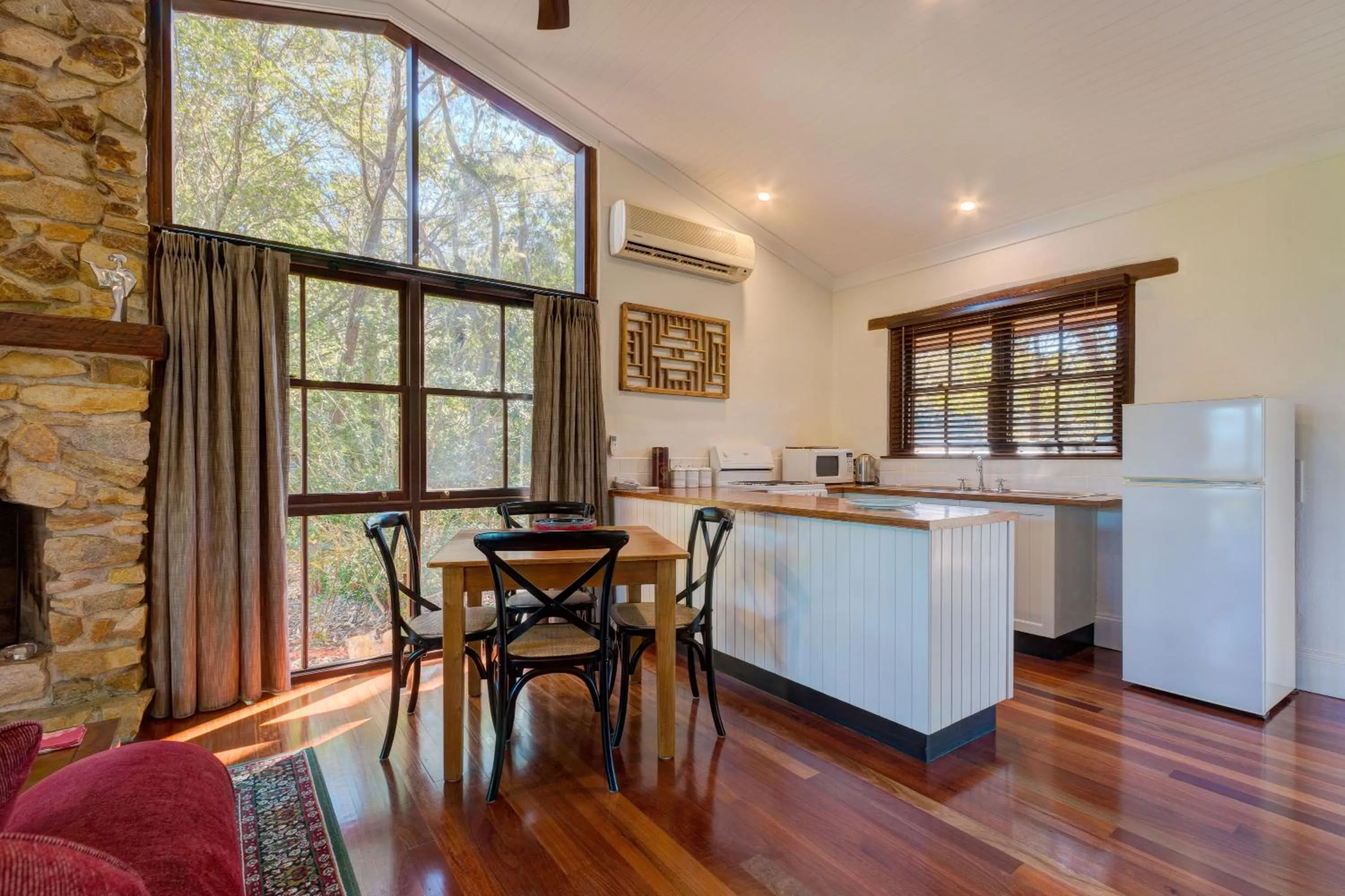 Day in Friday Creek Retreat