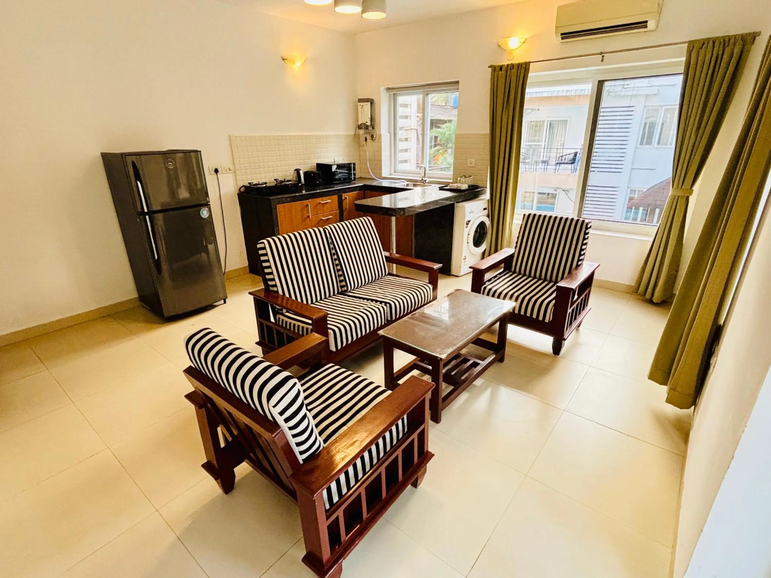 Kitchen or kitchenette in Rainforest Enclave, Arpora - 10 mins to Baga beach