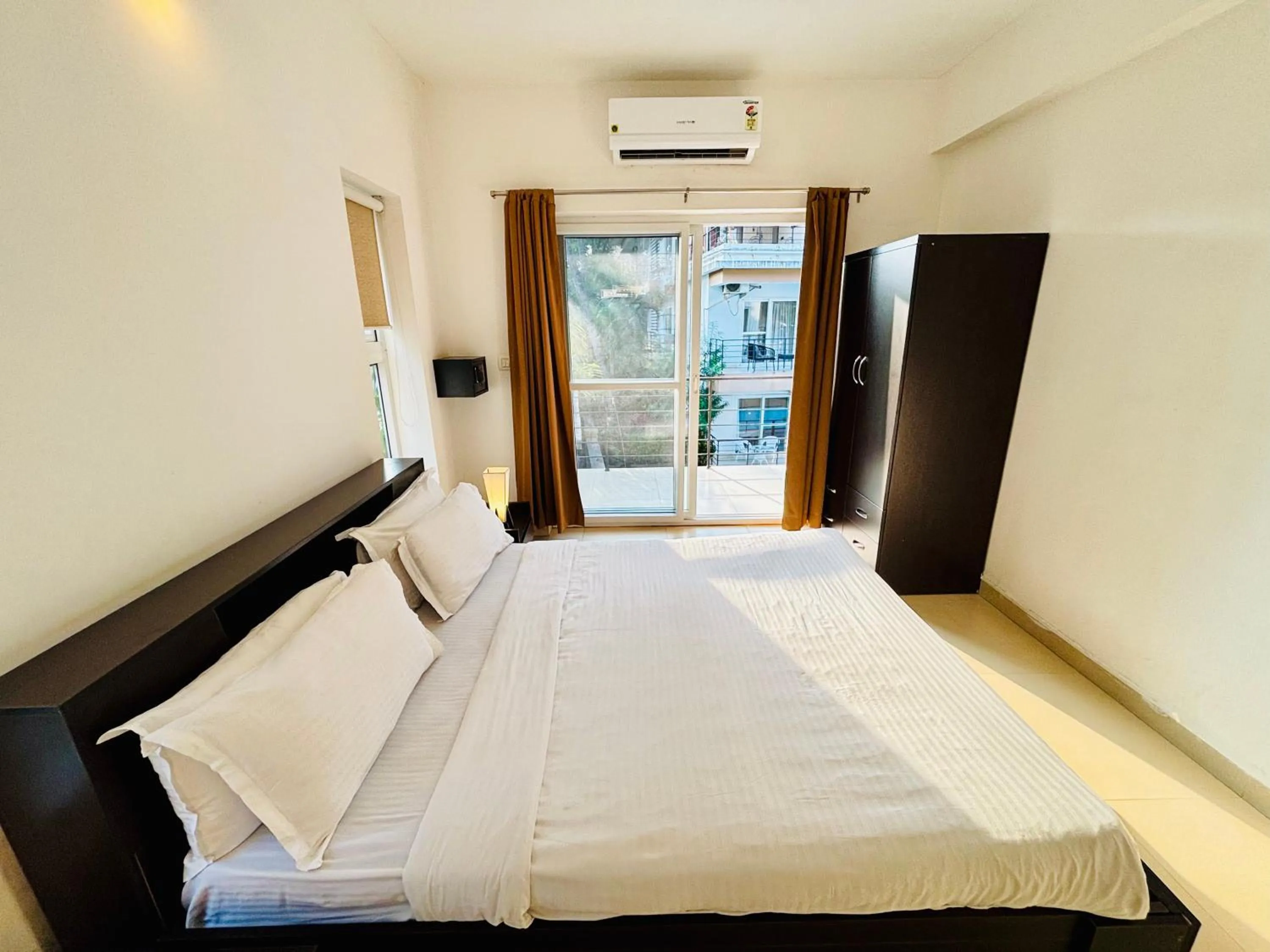 Bed in Rainforest Enclave, Arpora - 10 mins to Baga beach