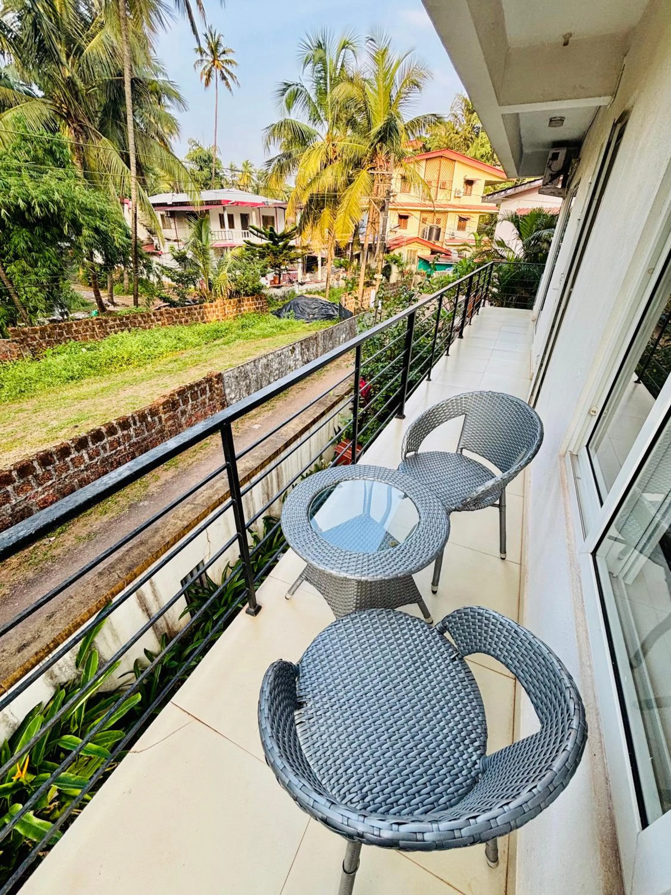 Balcony/Terrace in Rainforest Enclave, Arpora - 10 mins to Baga beach