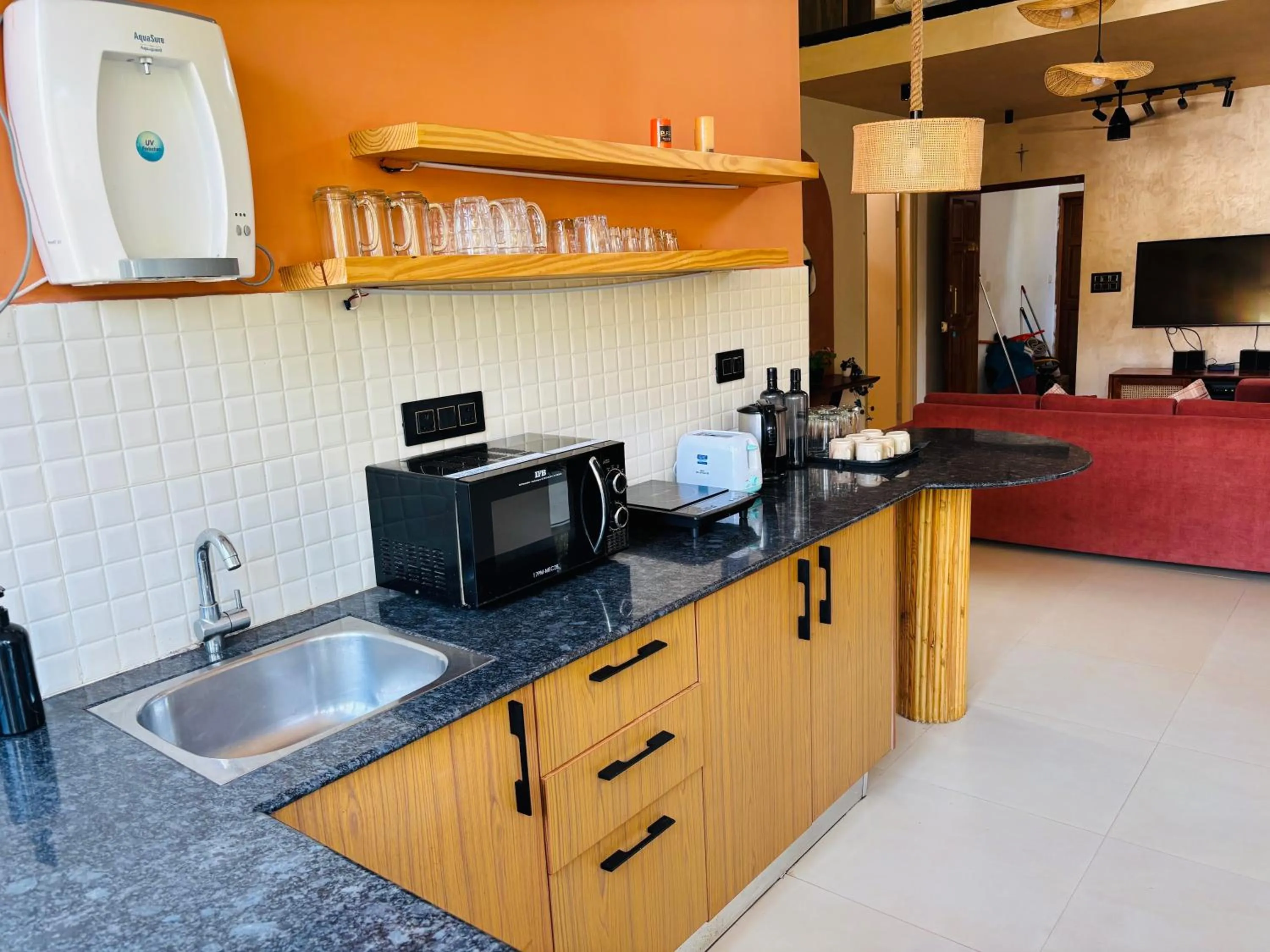 kitchen in Rainforest Enclave, Arpora - 10 mins to Baga beach