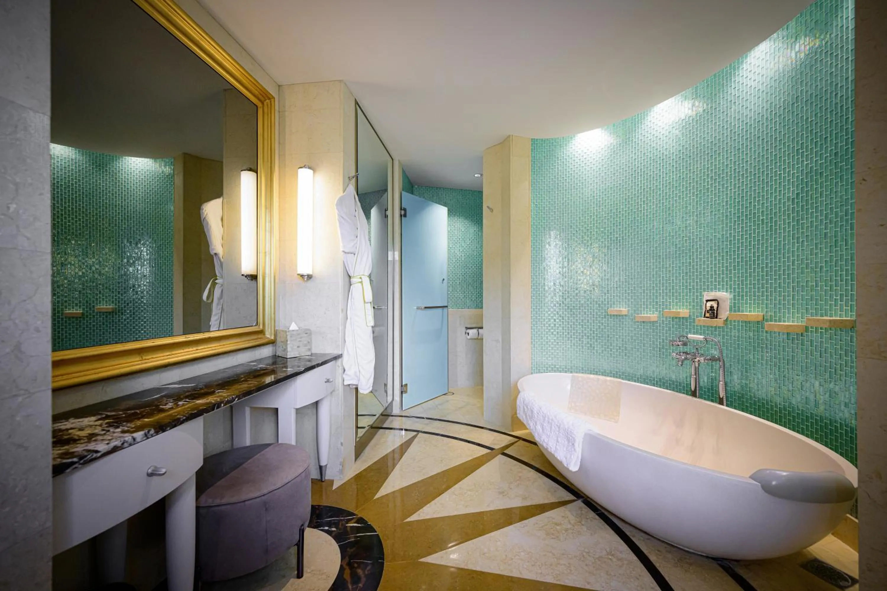 Toilet in Resorts World Sentosa - Crockfords Tower