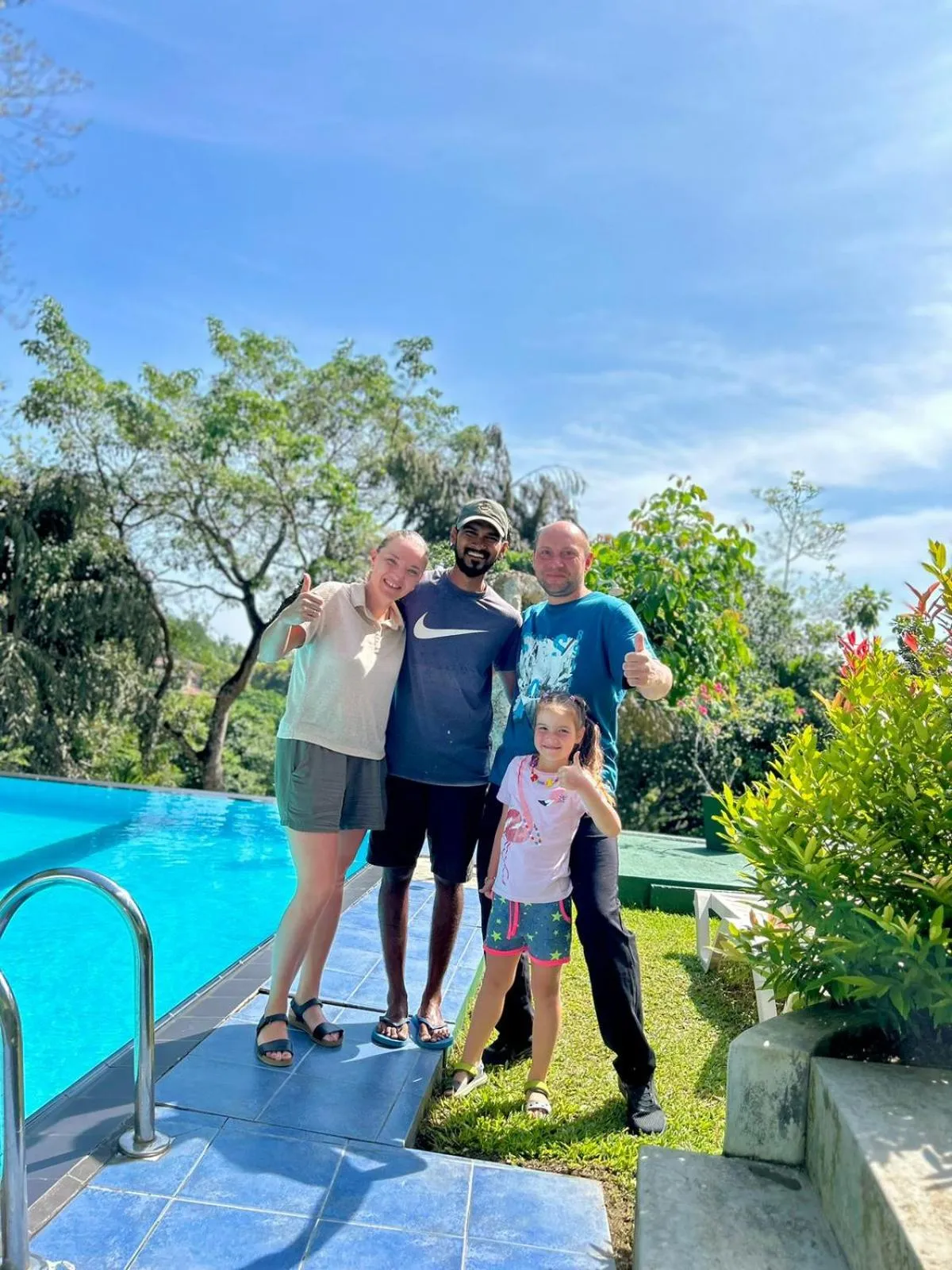 Guests in Green Hill Paradise Villa